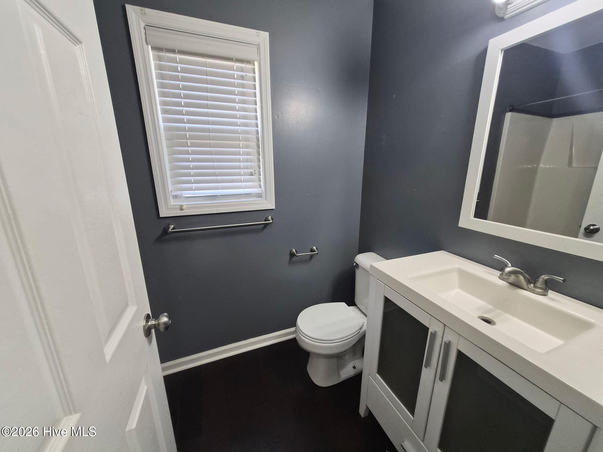 100560724 | Photo 19