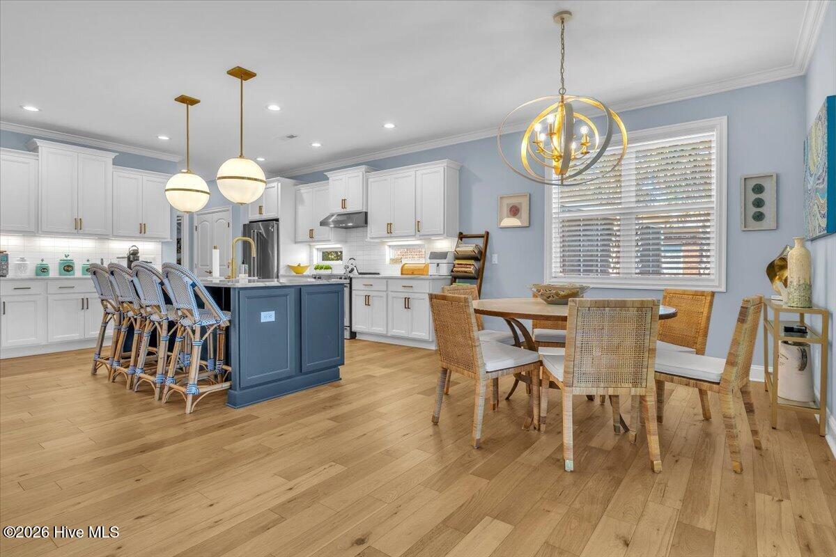 100562728 | Photo 18