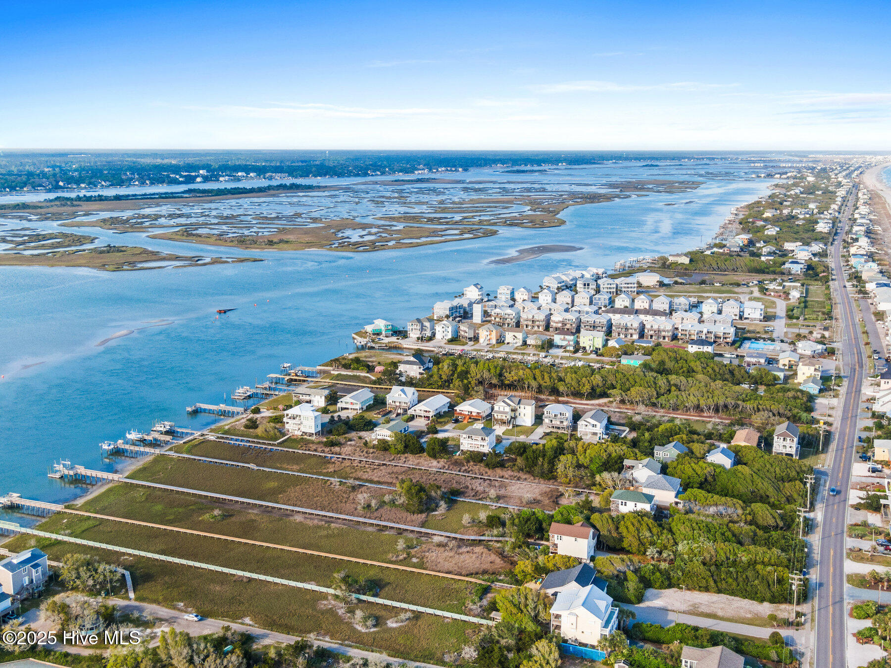 100503545 | Photo 12