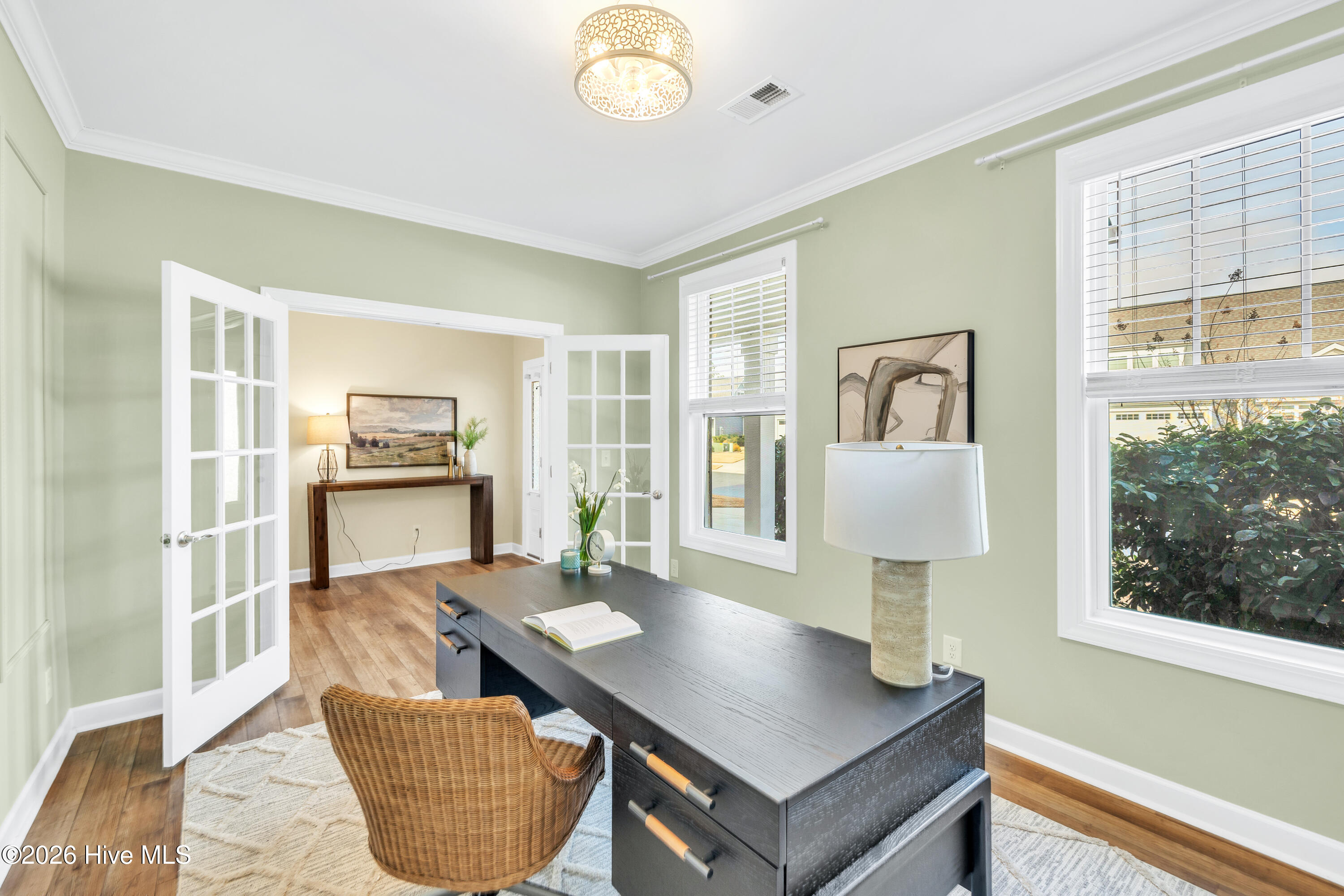 100548253 | Photo 10