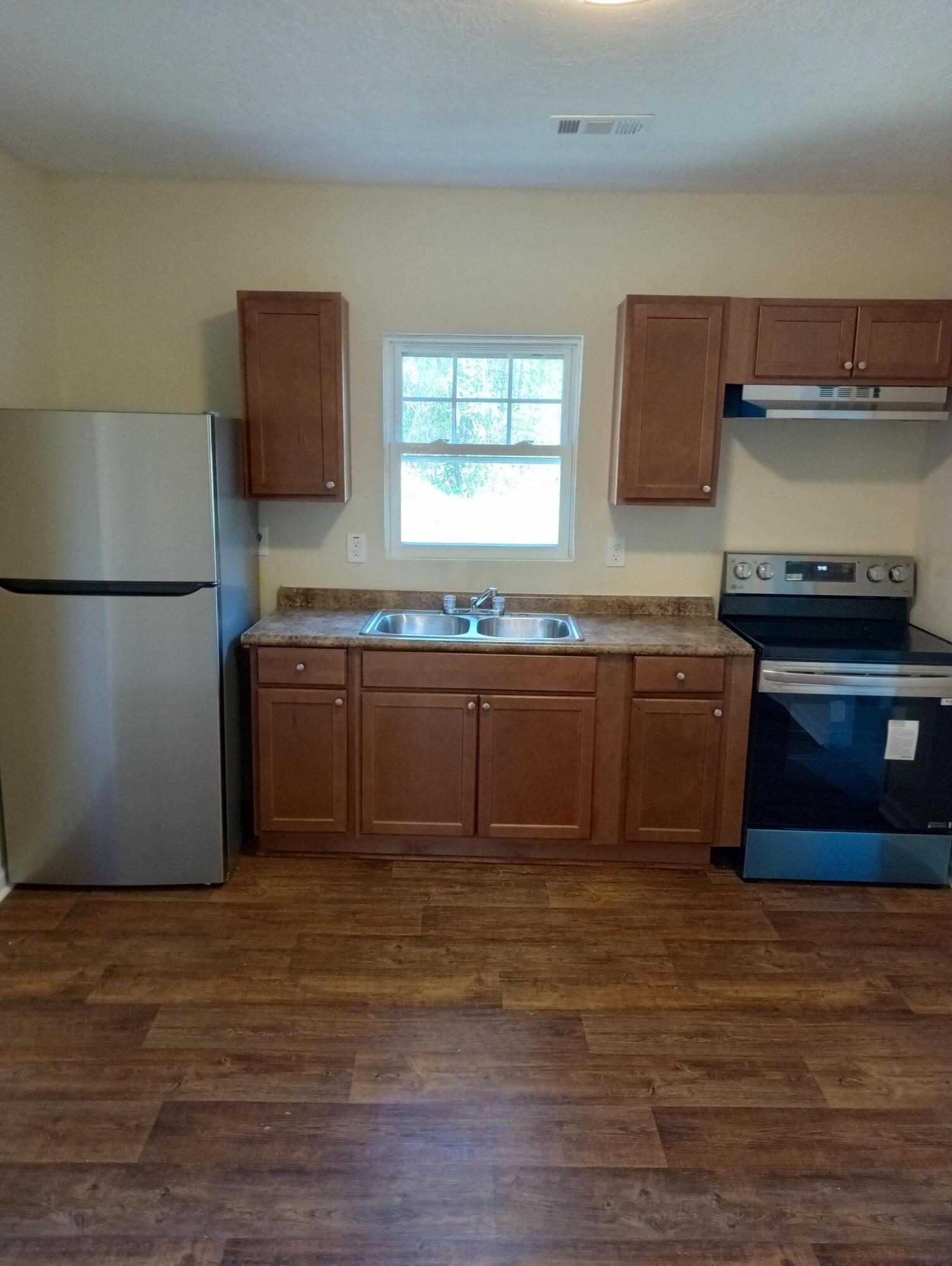 124 West St Picture Kitchen