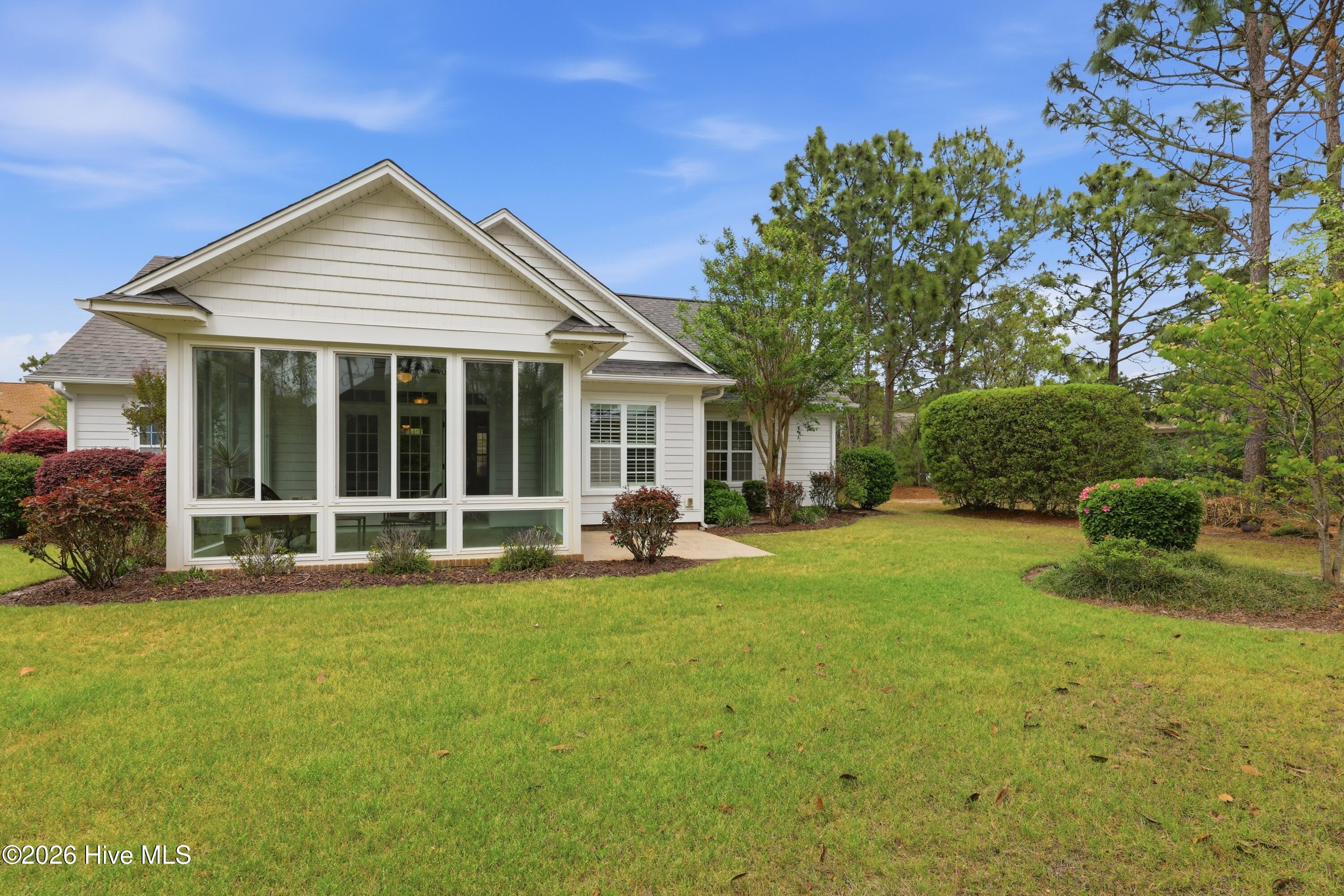 100565162 | Photo 37