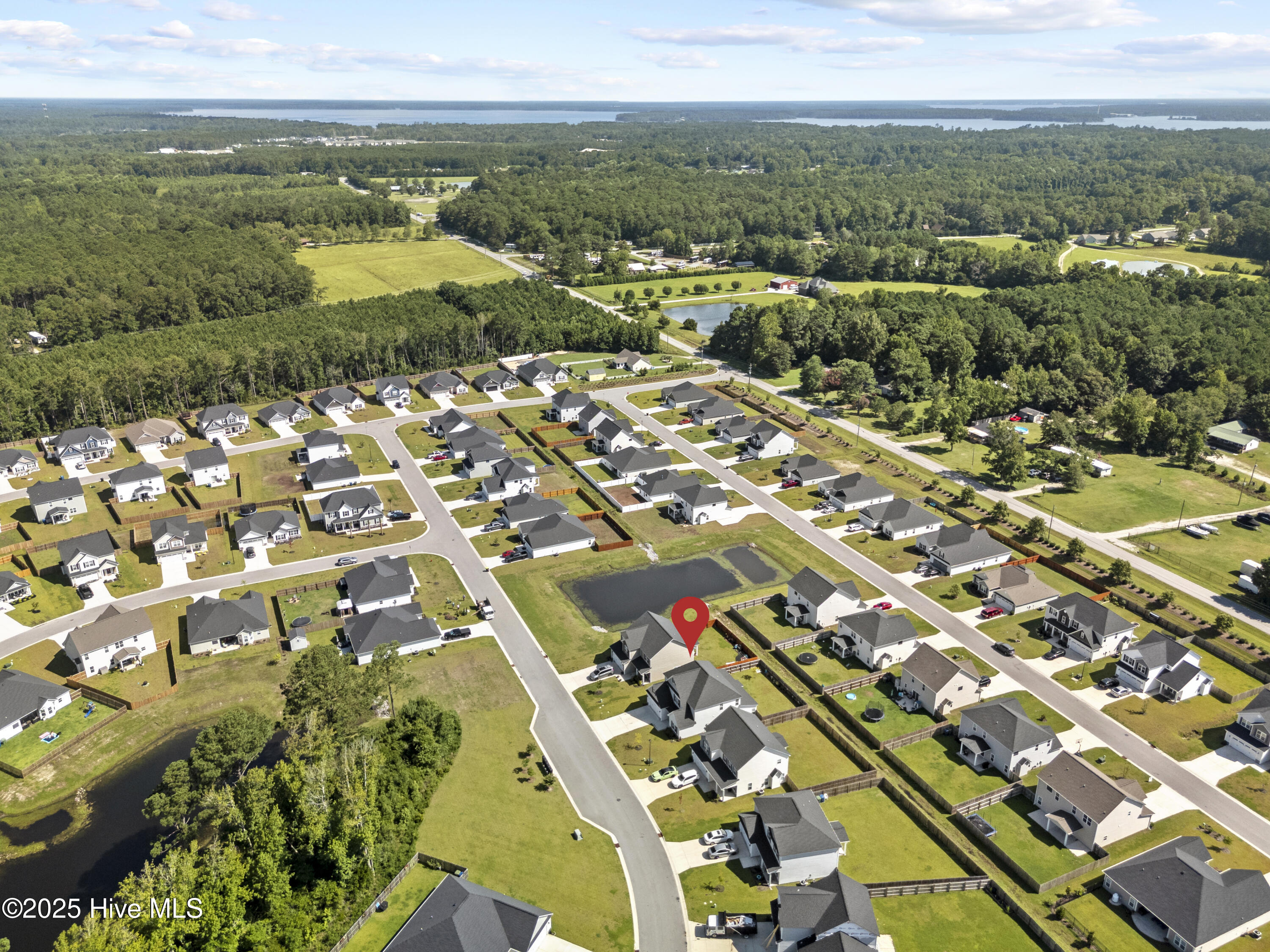 100518858 | Photo 48