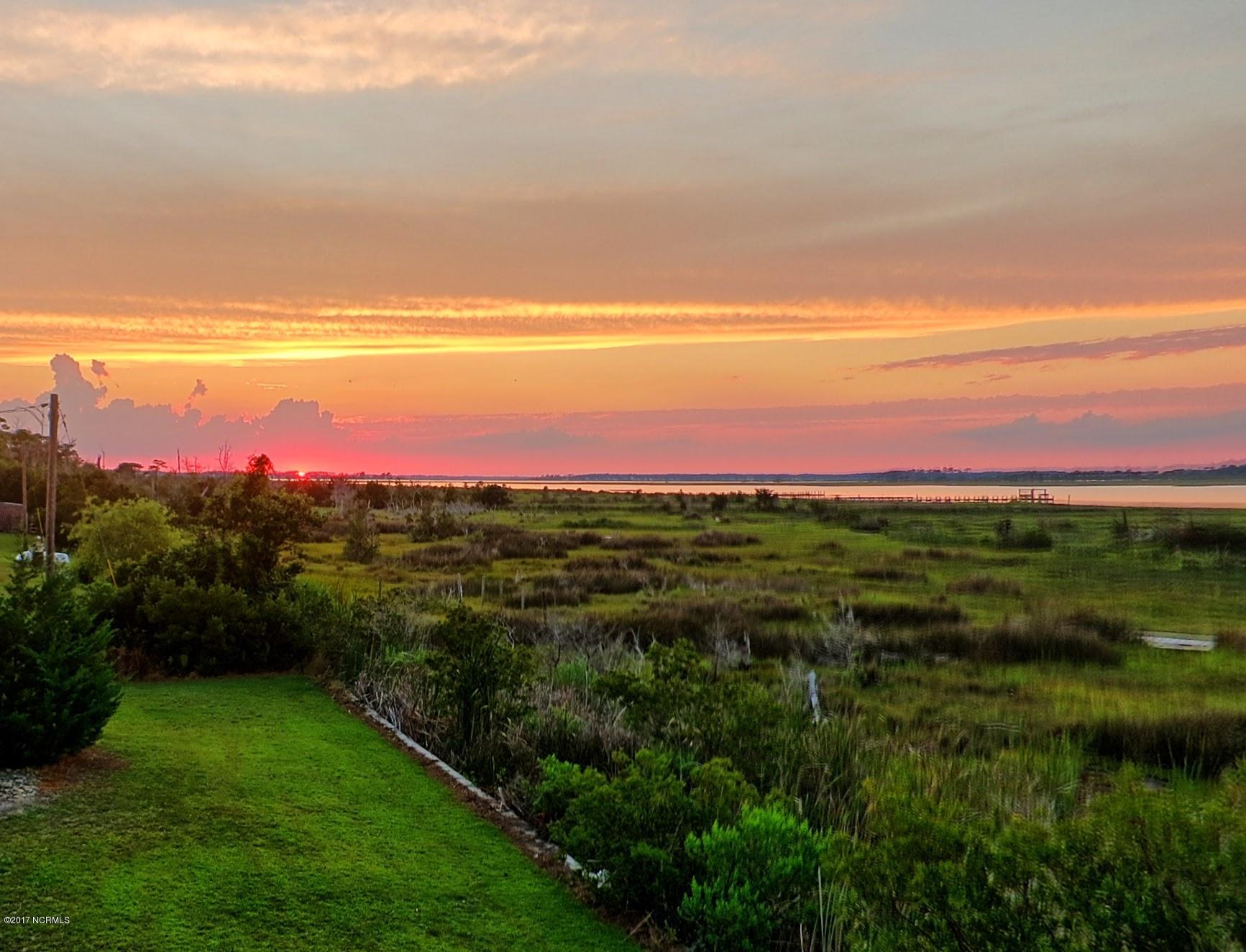 141 East Drive,Harkers Island