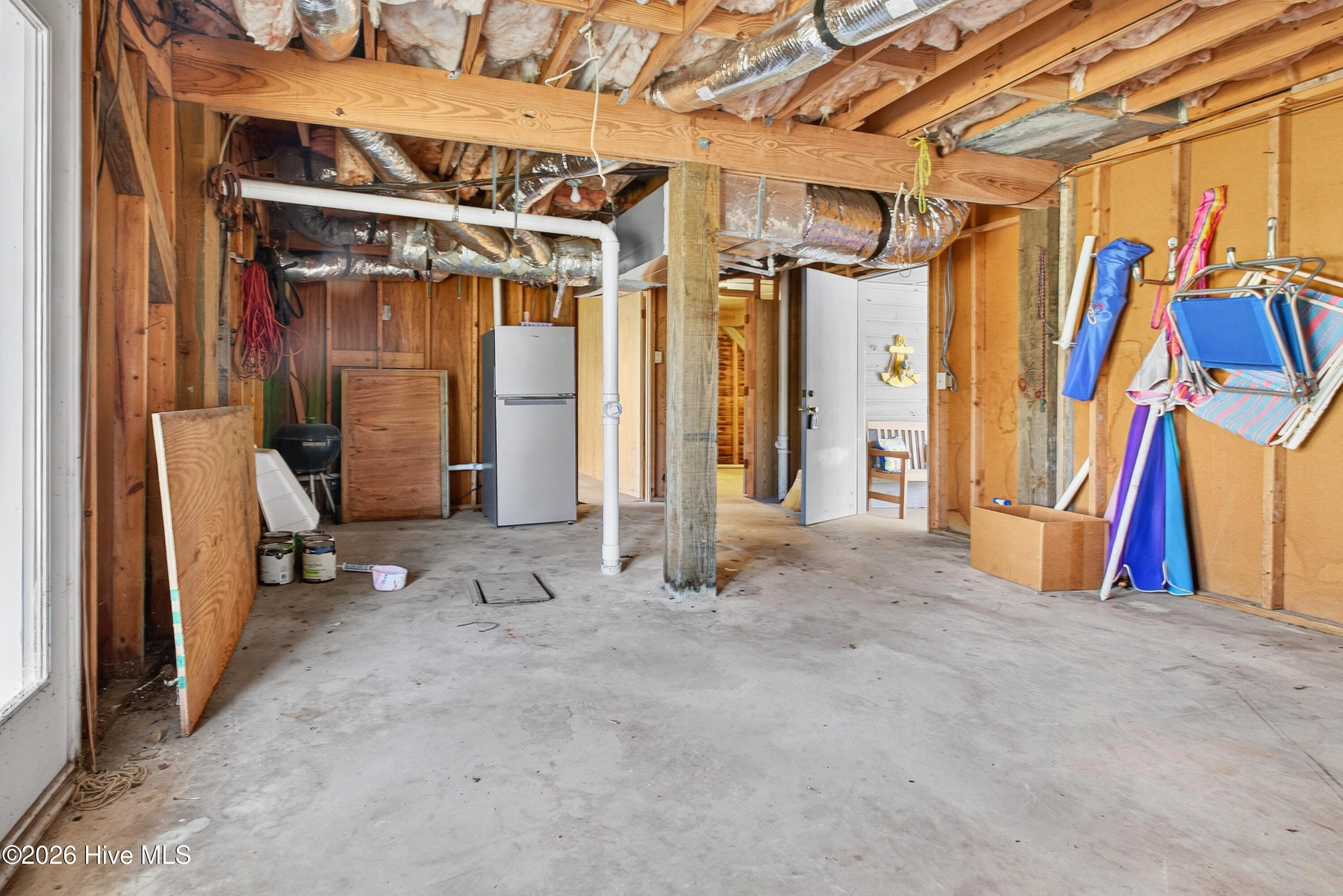 100558876 | Photo 38