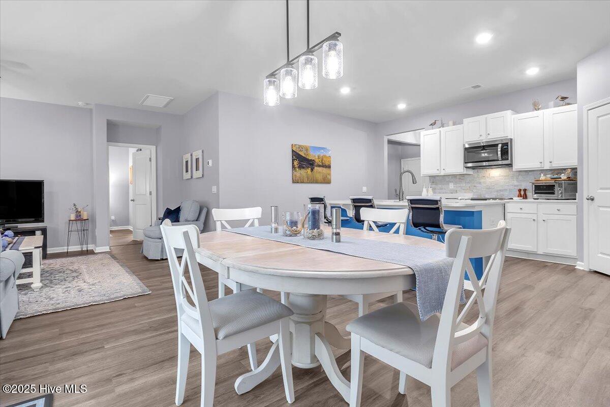 100539995 | Photo 18