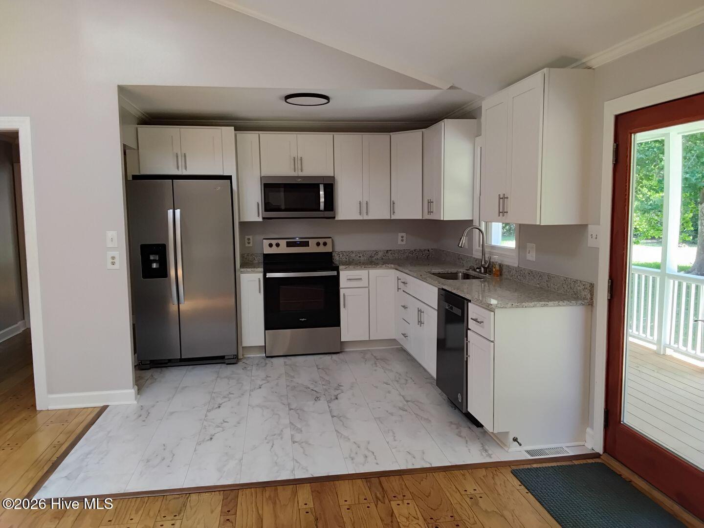 4331 Carolina 24,Newport