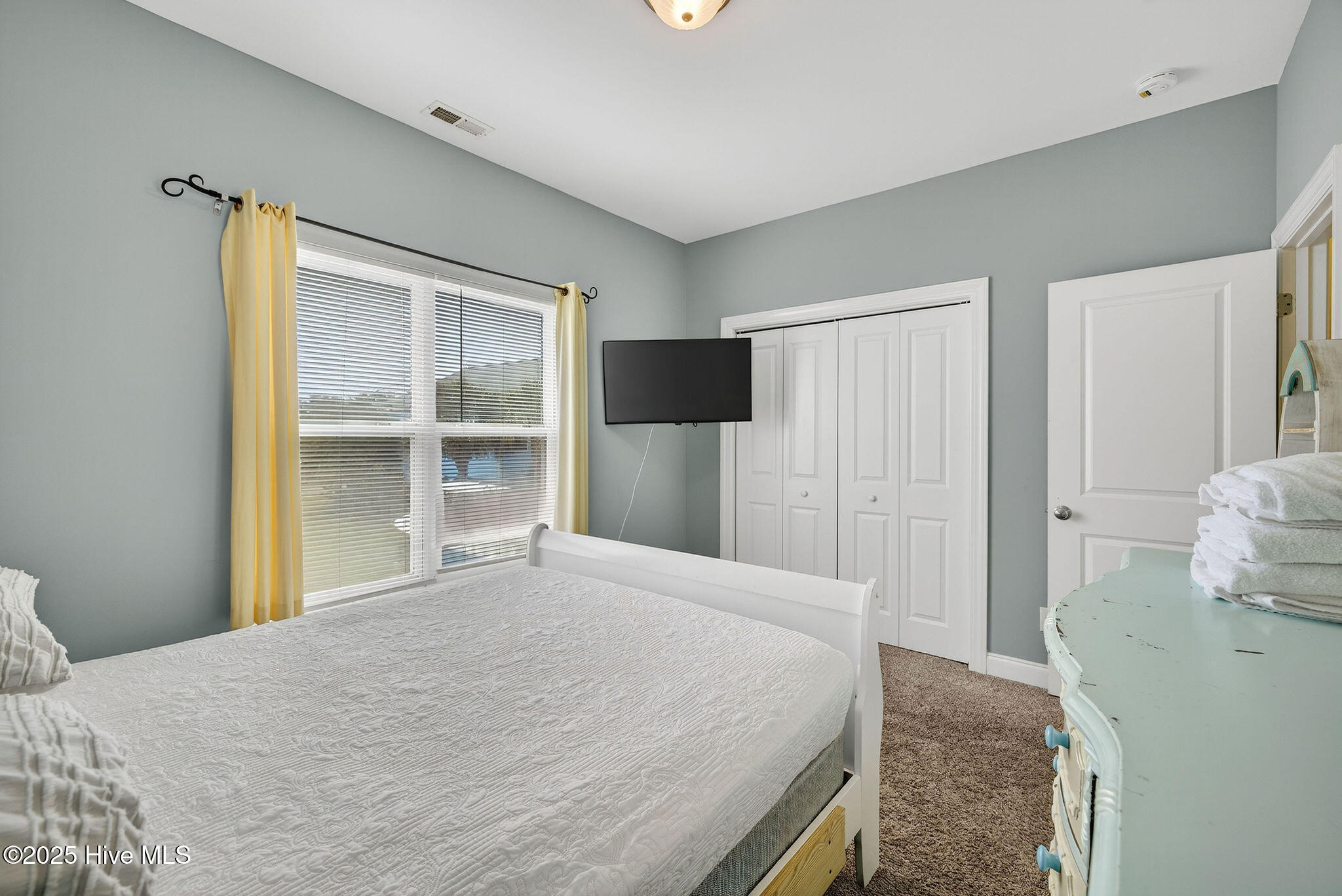 100536023 | Photo 17