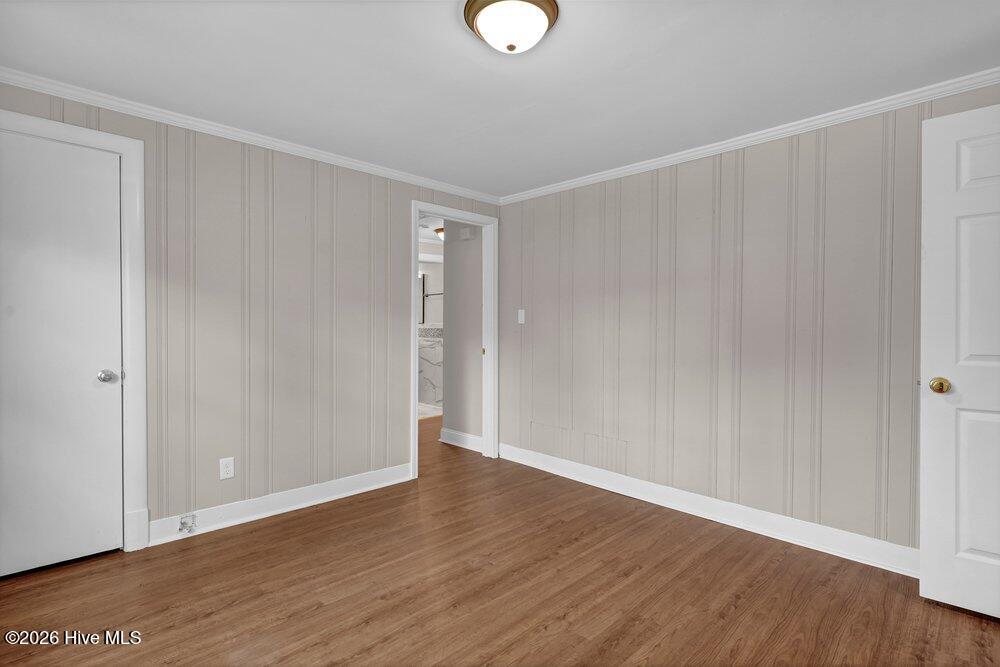 100562072 | Photo 22