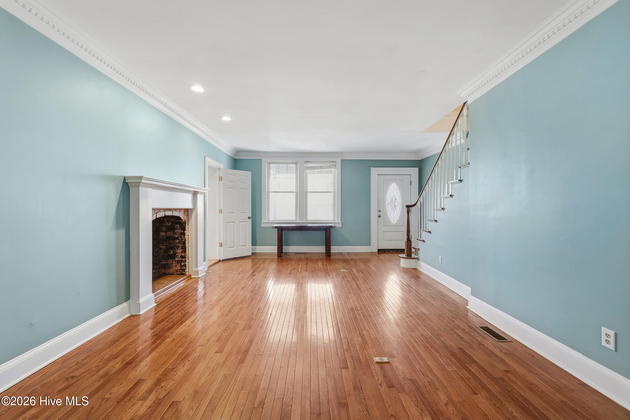 100514178 | Photo 22