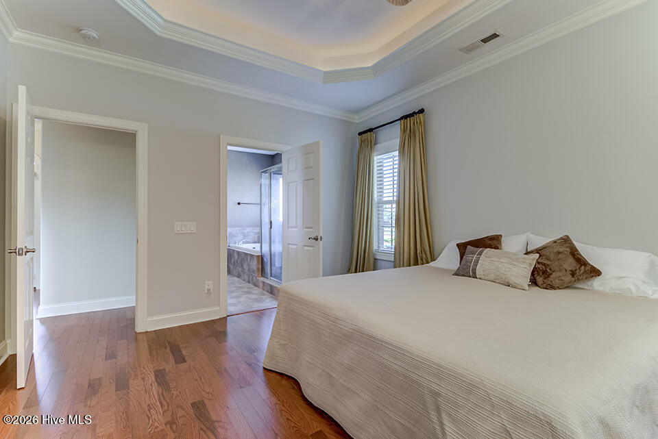 100569553 | Photo 13