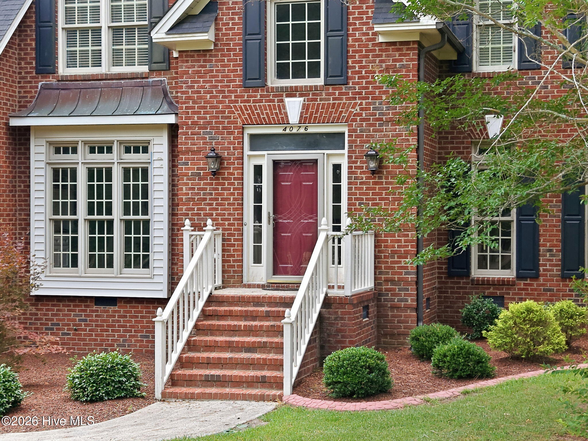 front porch - this is true curb appeal from the second you come up the winding driveway