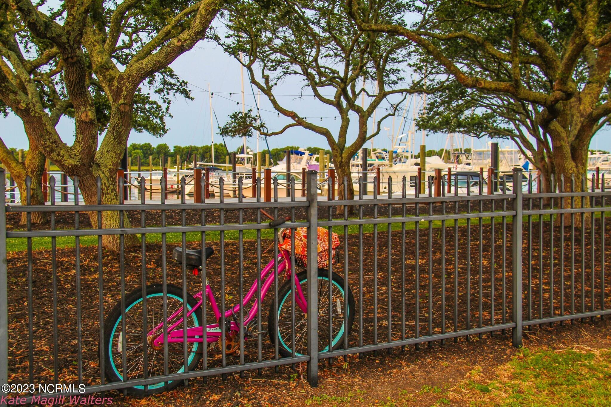 100394387 | Photo 12