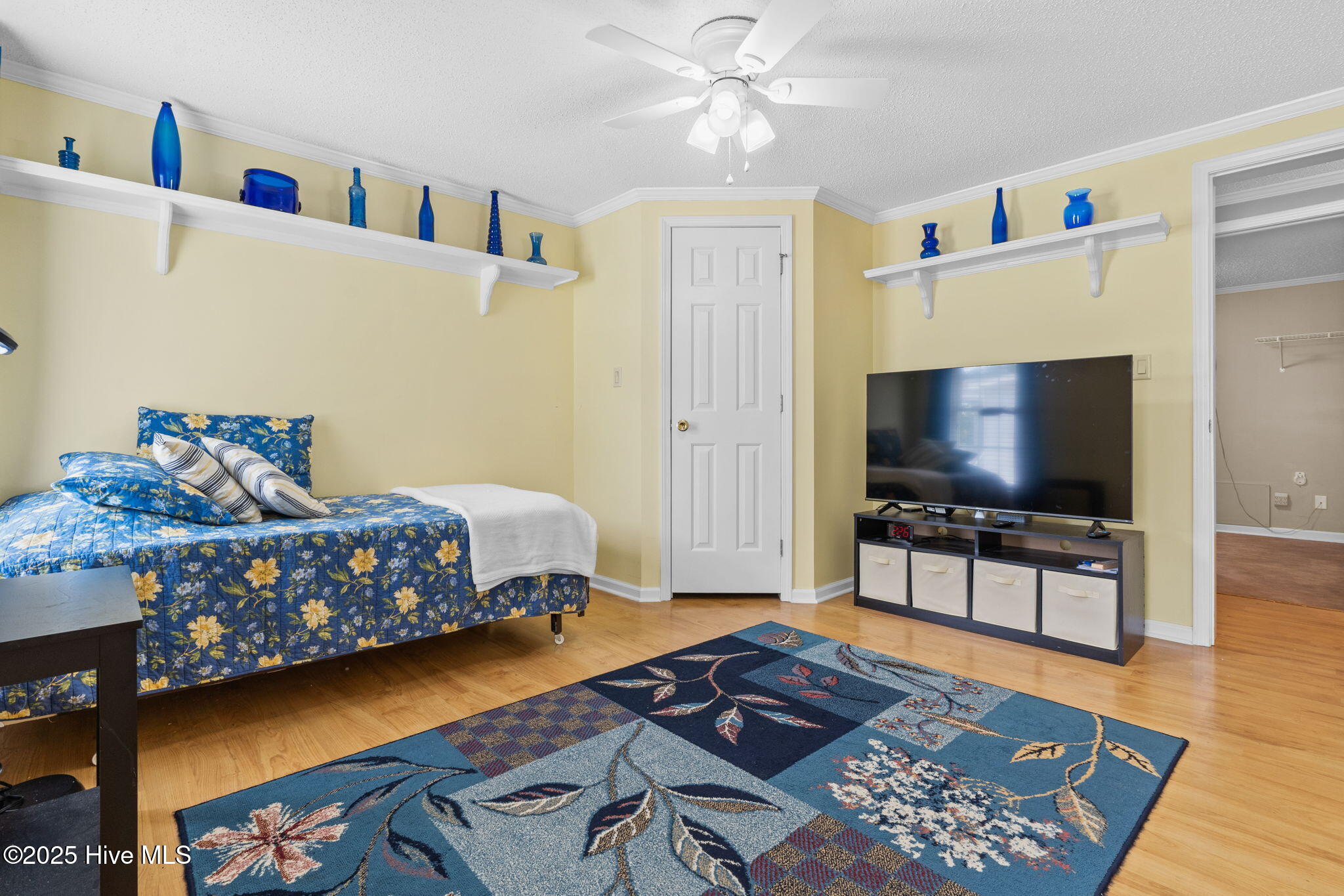 100527656 | Photo 19