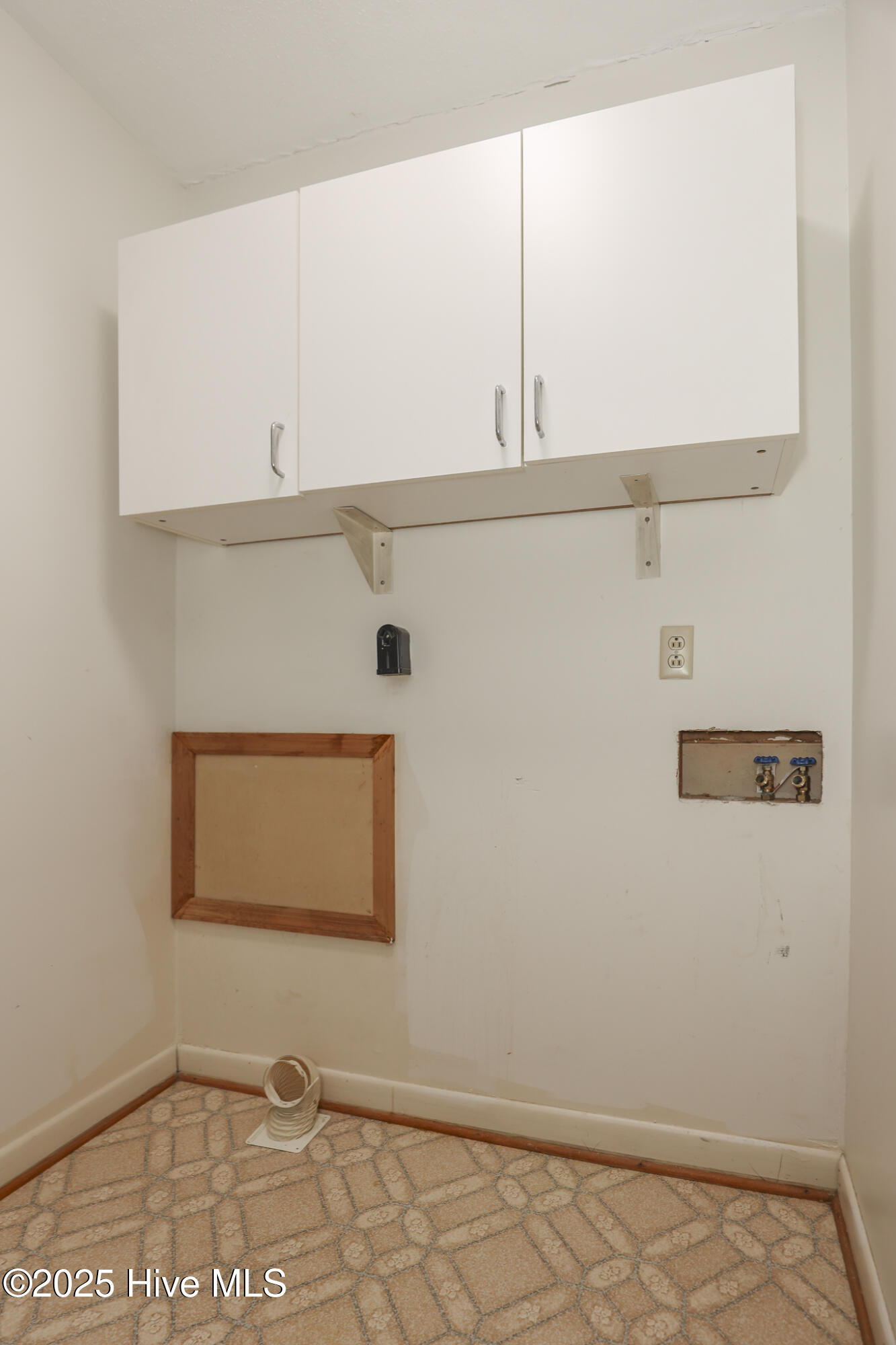 16 Colonial Drive, Jacksonville, NC 28546 – photo 22: 16 Colonial-13