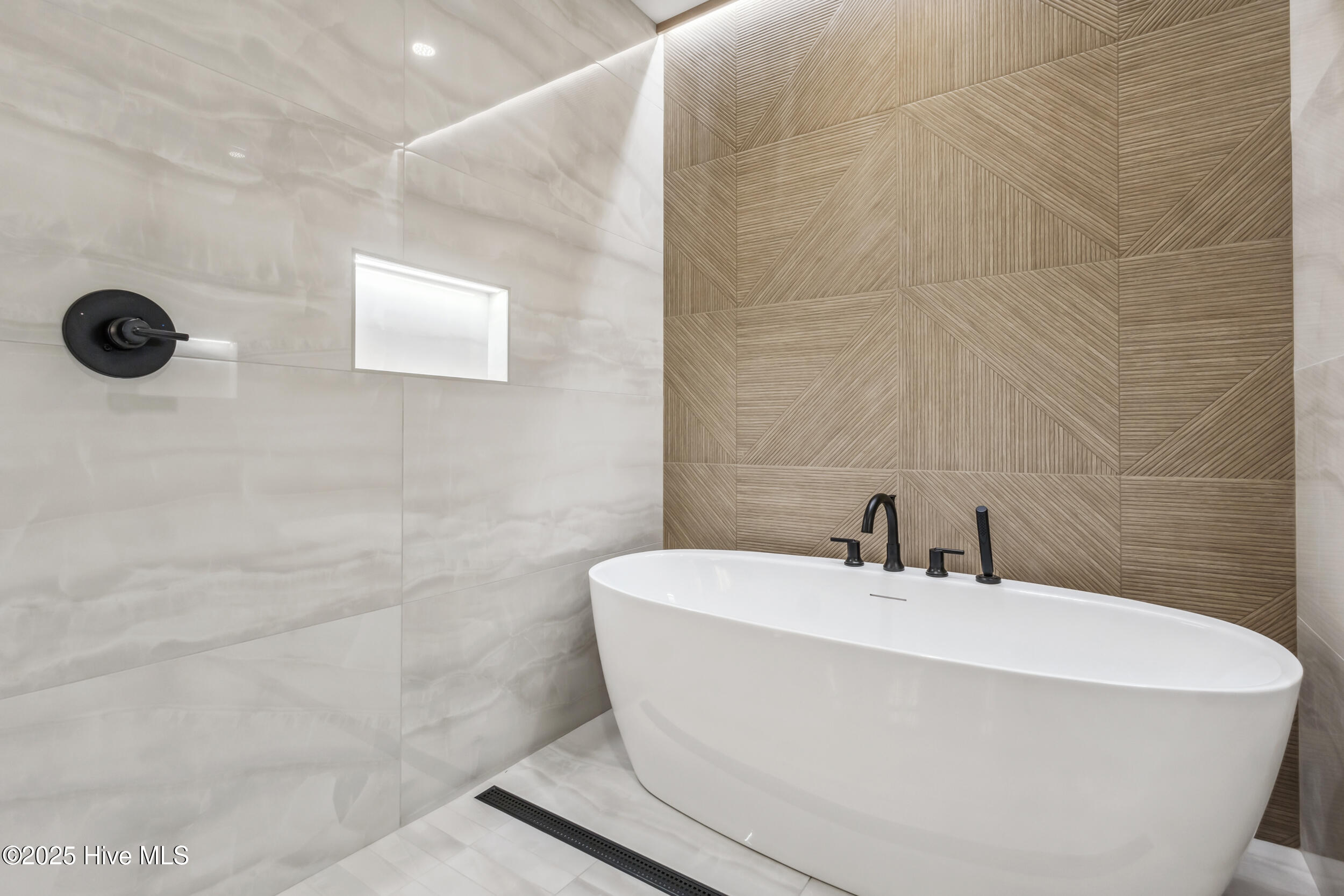 141 Dogwood Lane, Hampstead, NC, 28443