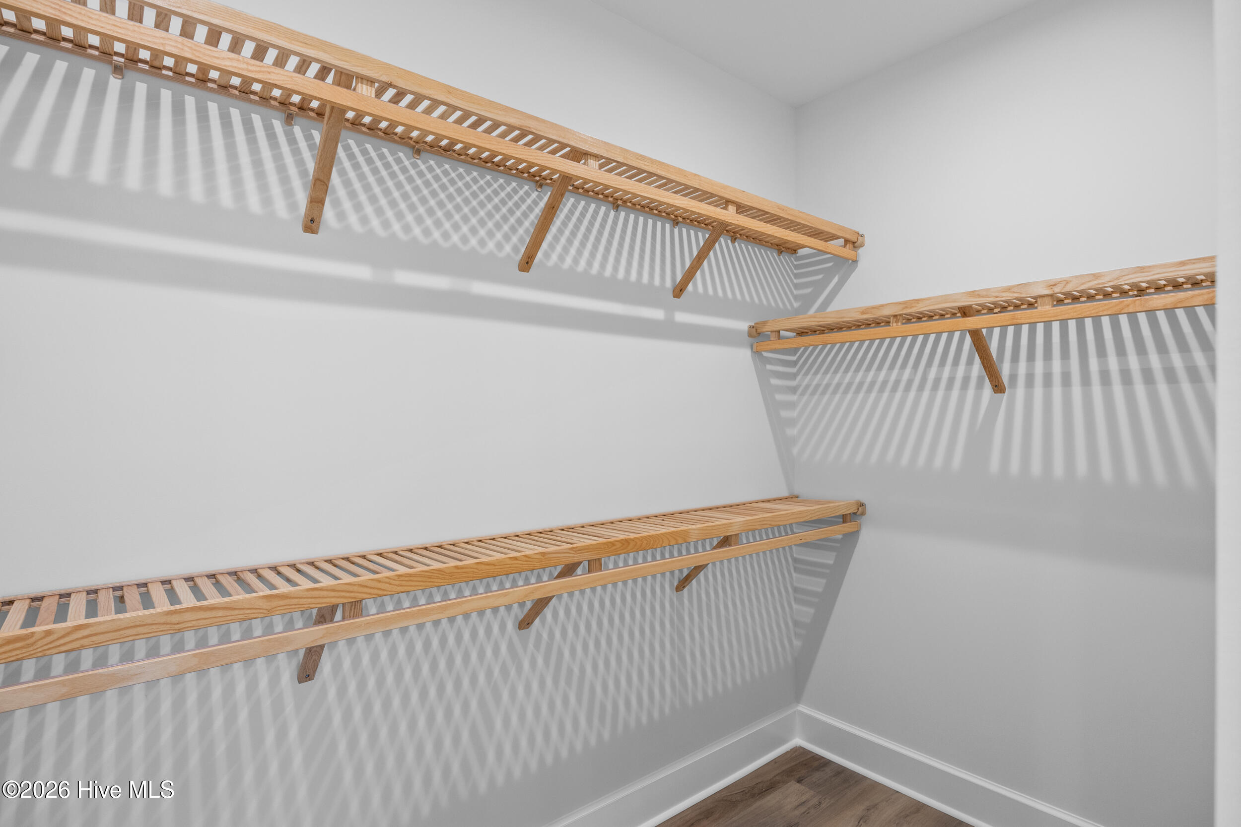 100551079 | Photo 27