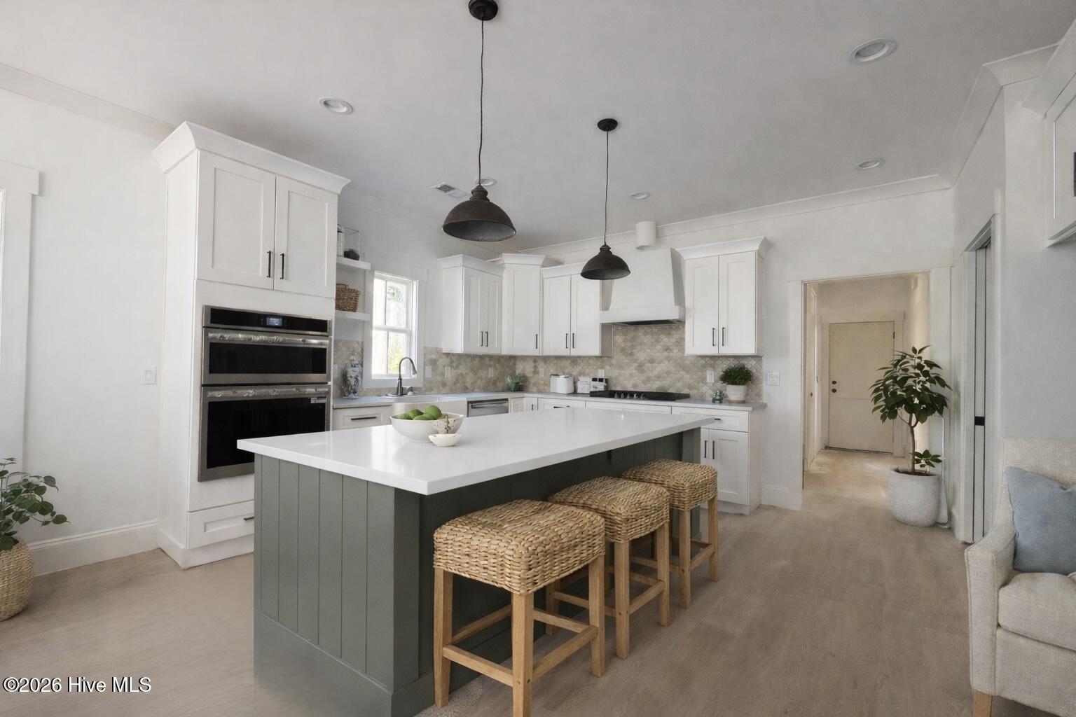 100531409 | Photo 12