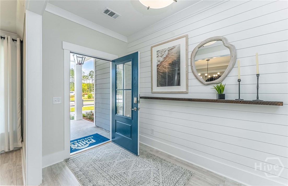 Pictures, photographs, colors, features, and sizes are for illustration purposes only and will vary from the homes as built.