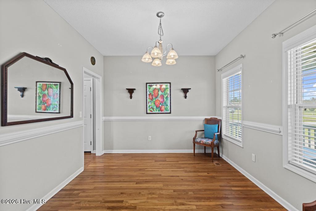 100564951 | Photo 11