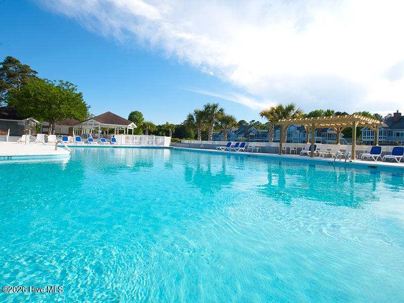 100549023 | Photo 41