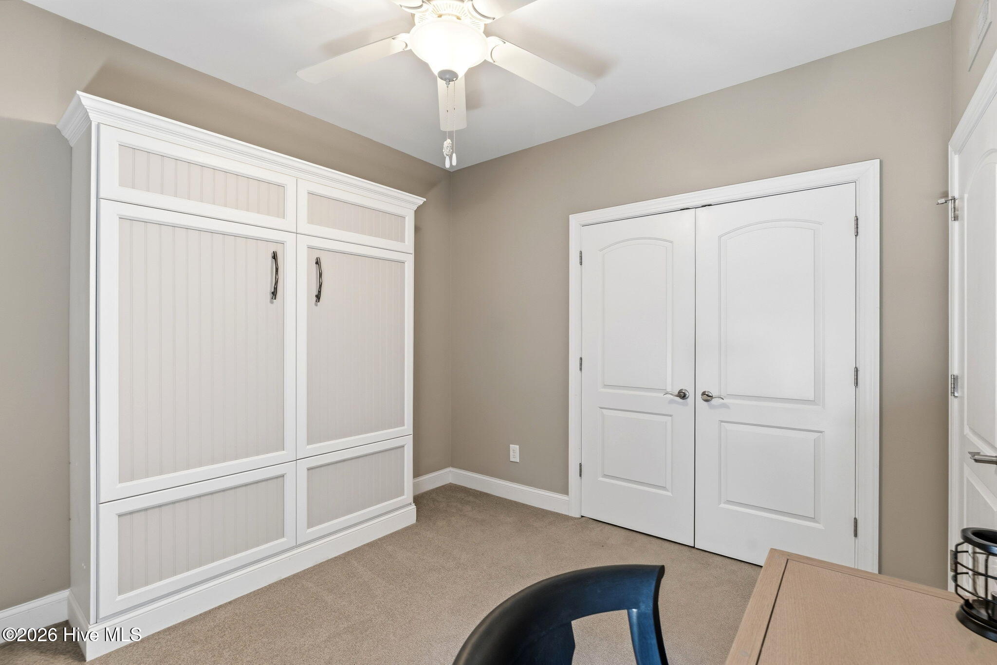 100560327 | Photo 27