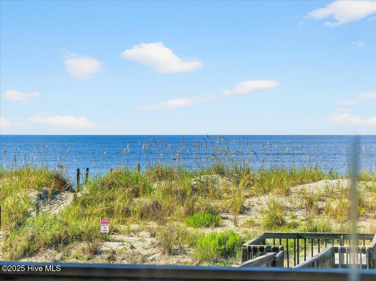 100521504 | Photo 44