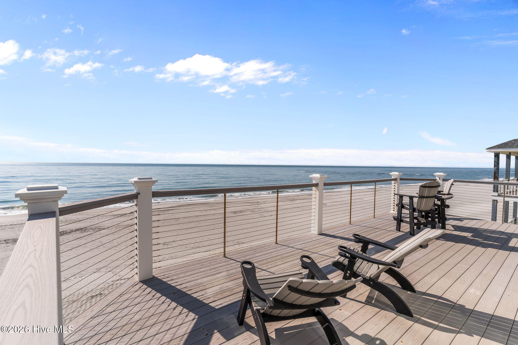 100554272 | Photo 31