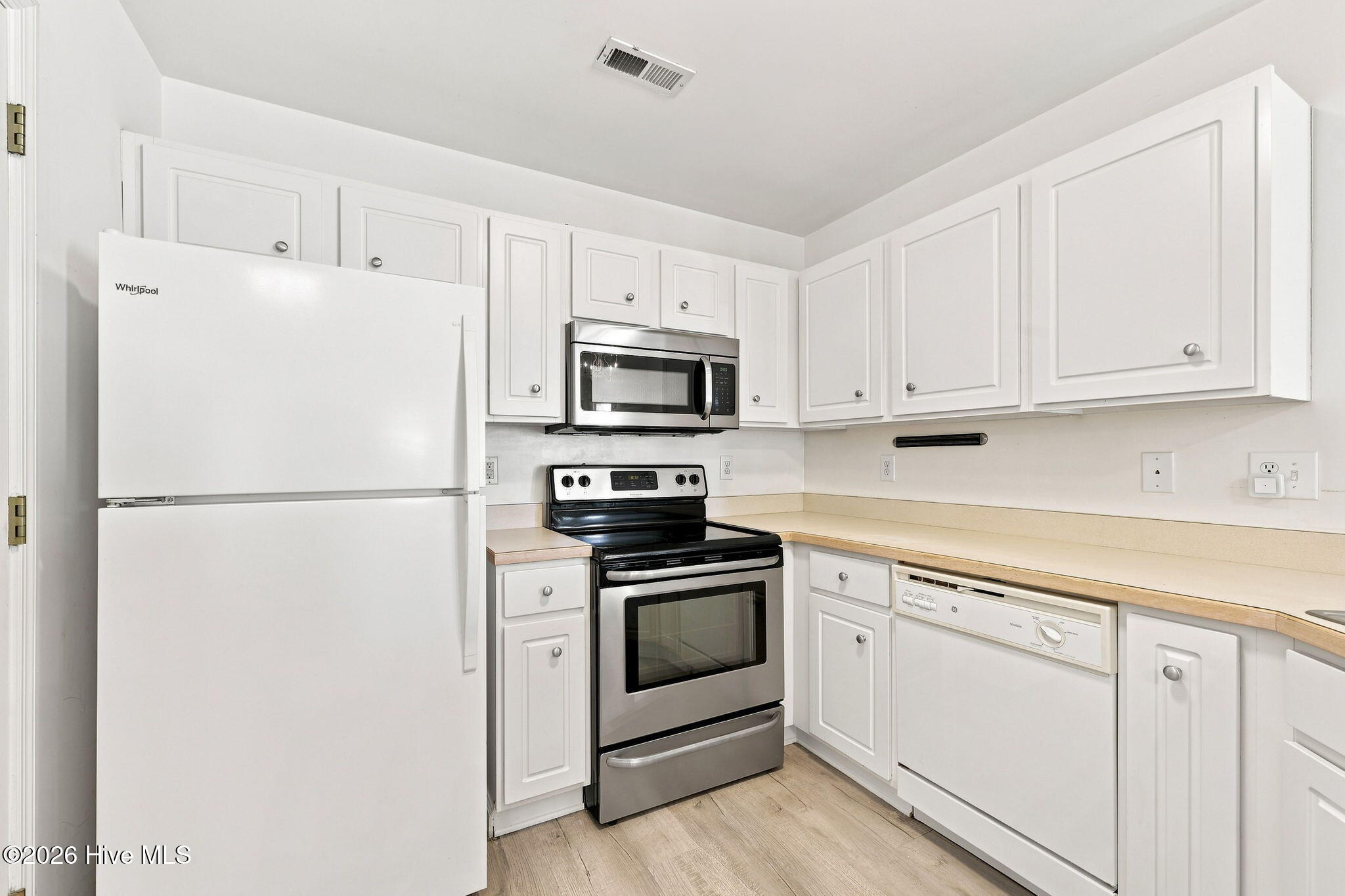 100 Jasmine Court,Morehead City