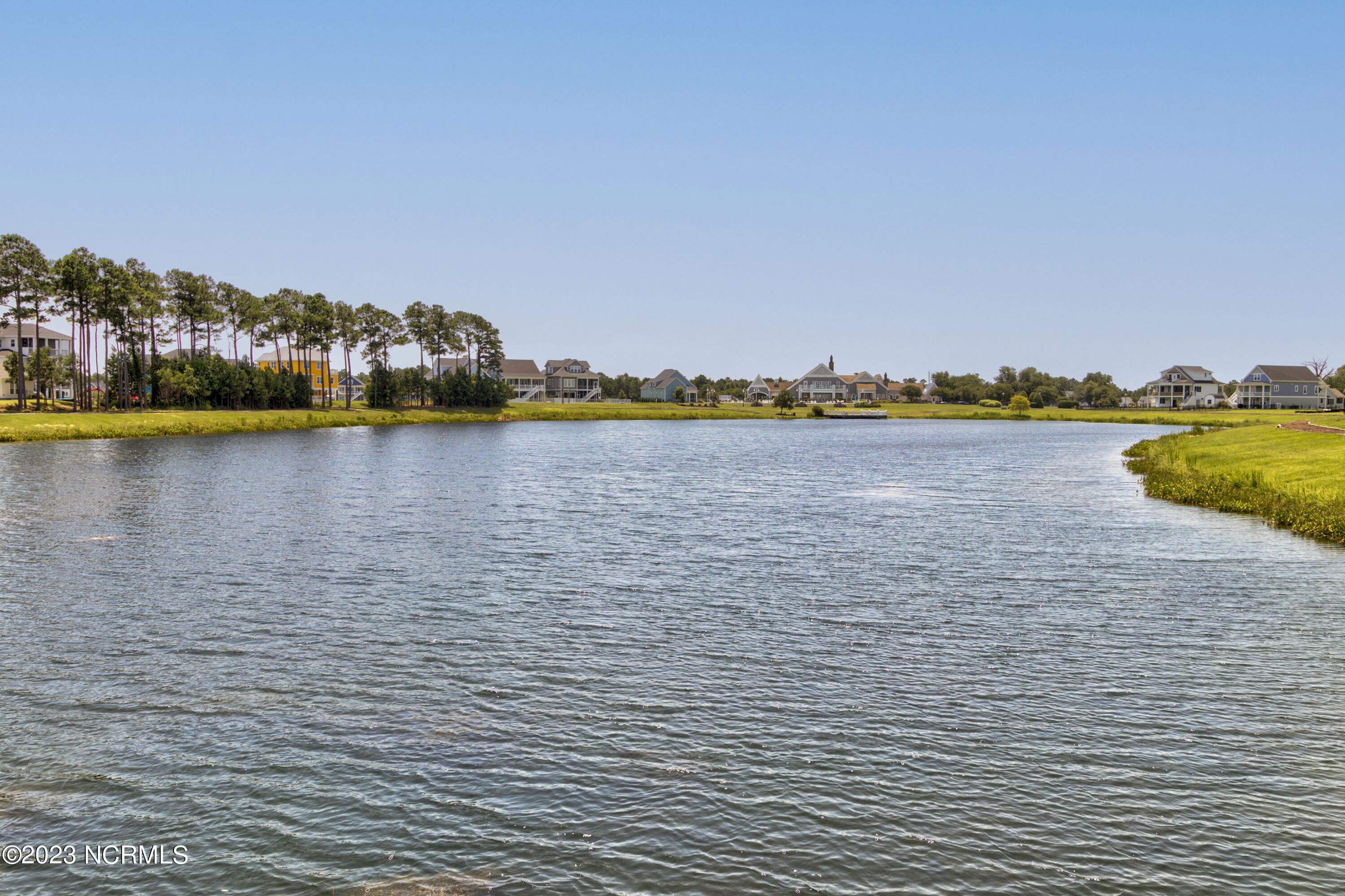 100562014 | Photo 25