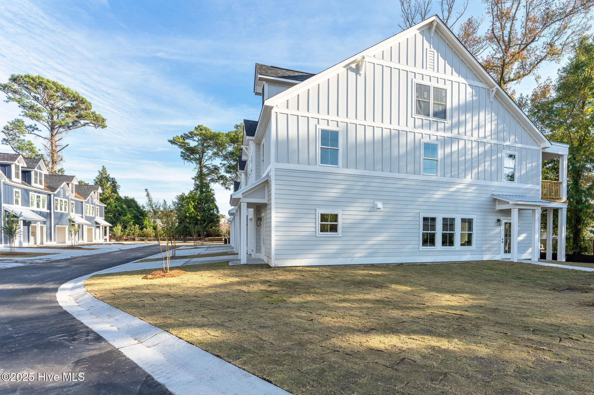 100482050 | Photo 20