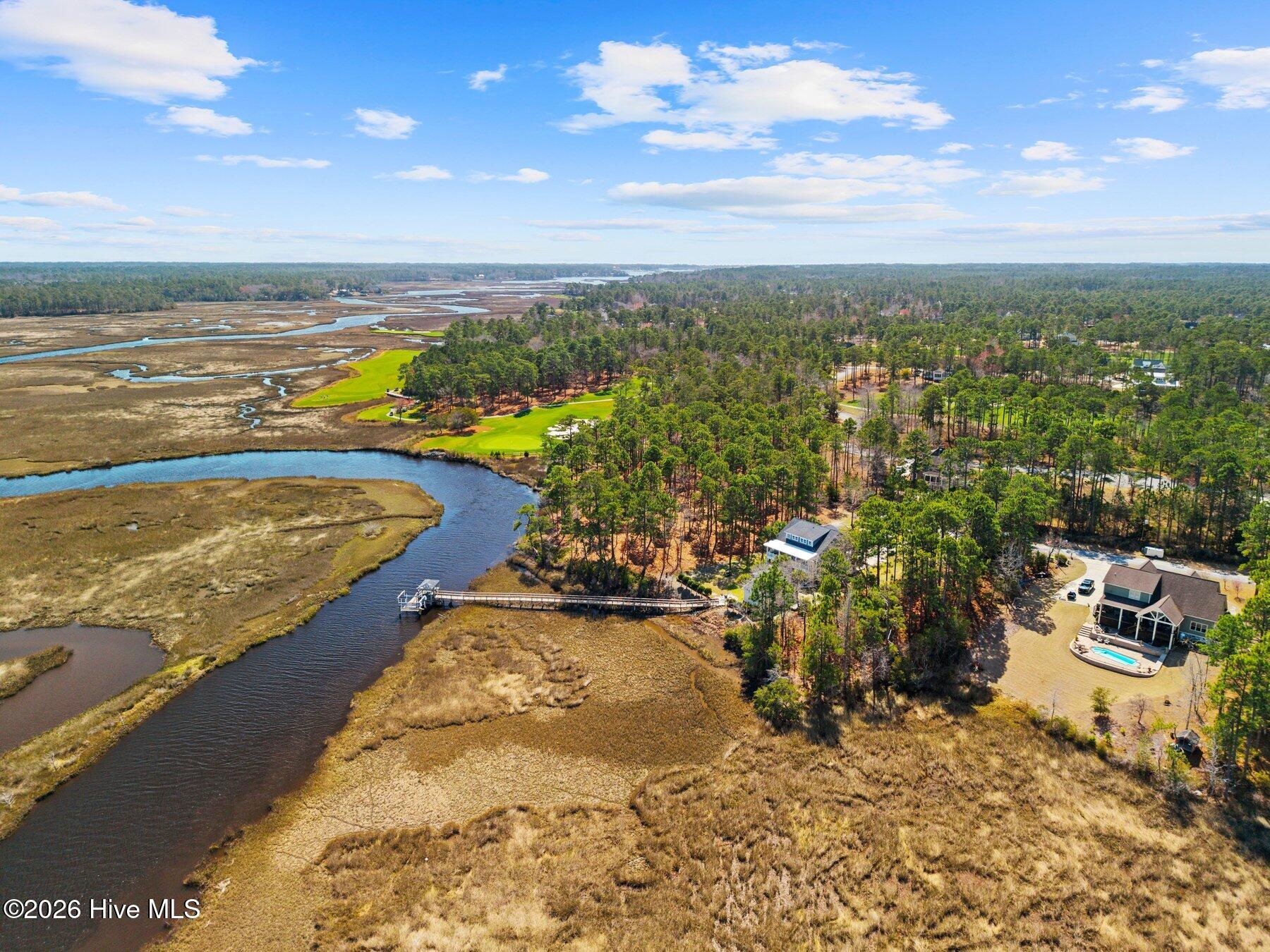 100559463 | Photo 47