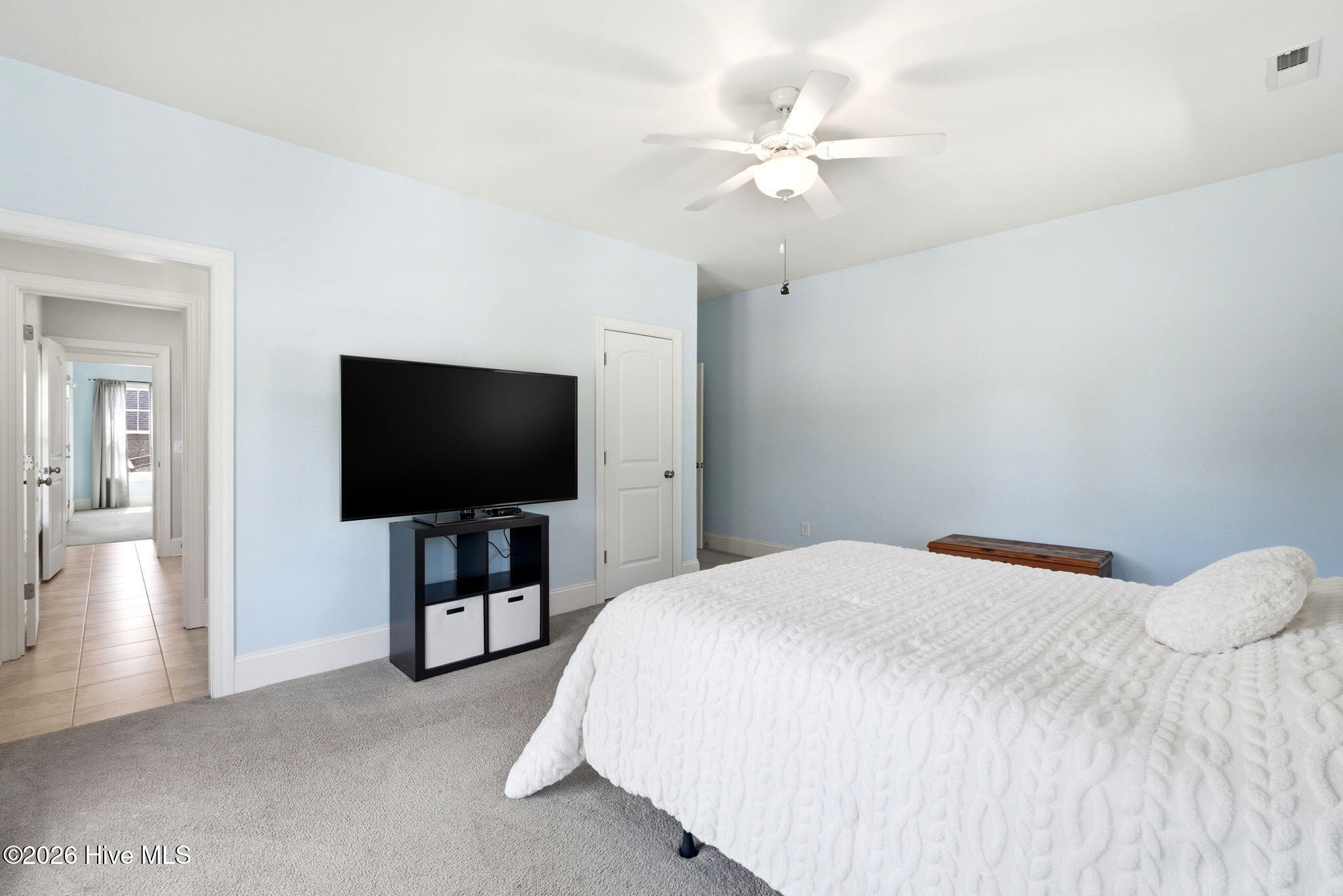 100566822 | Photo 42