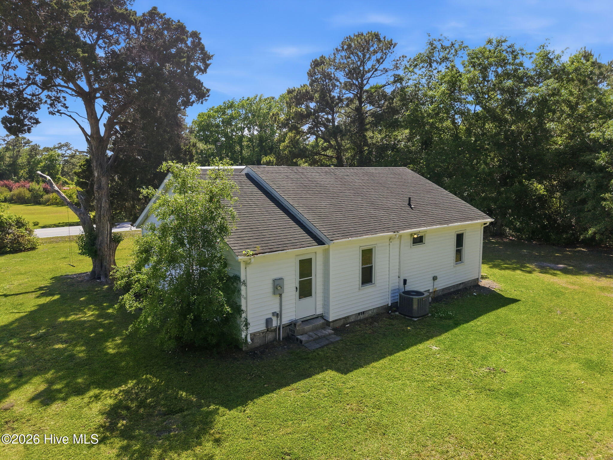 5250 Business Drive,Newport