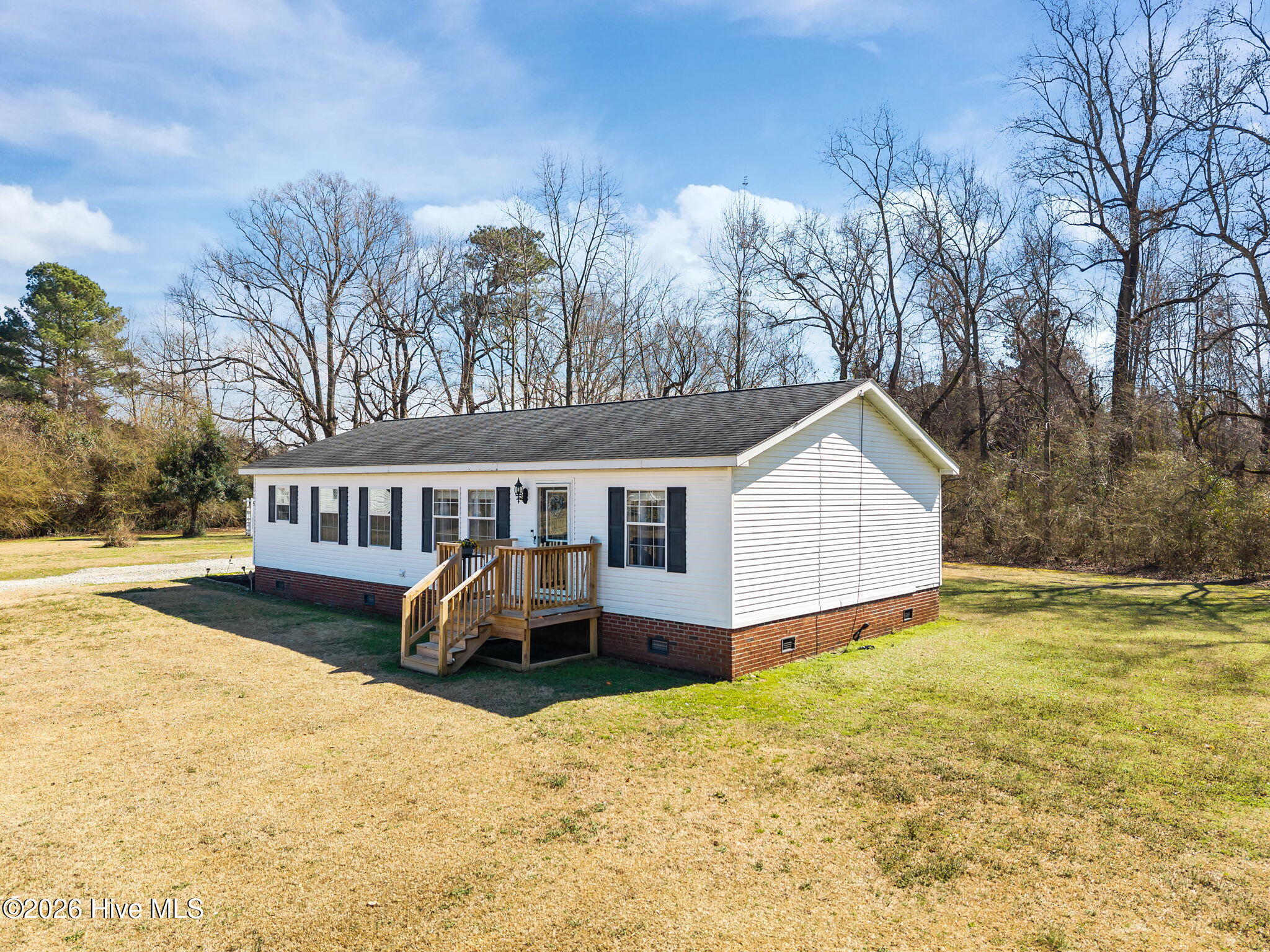 115 Rhonda Court, Beulaville, NC 28518 – photo 3: 33-web-or-mls-DJI_20260228132927_0016_D