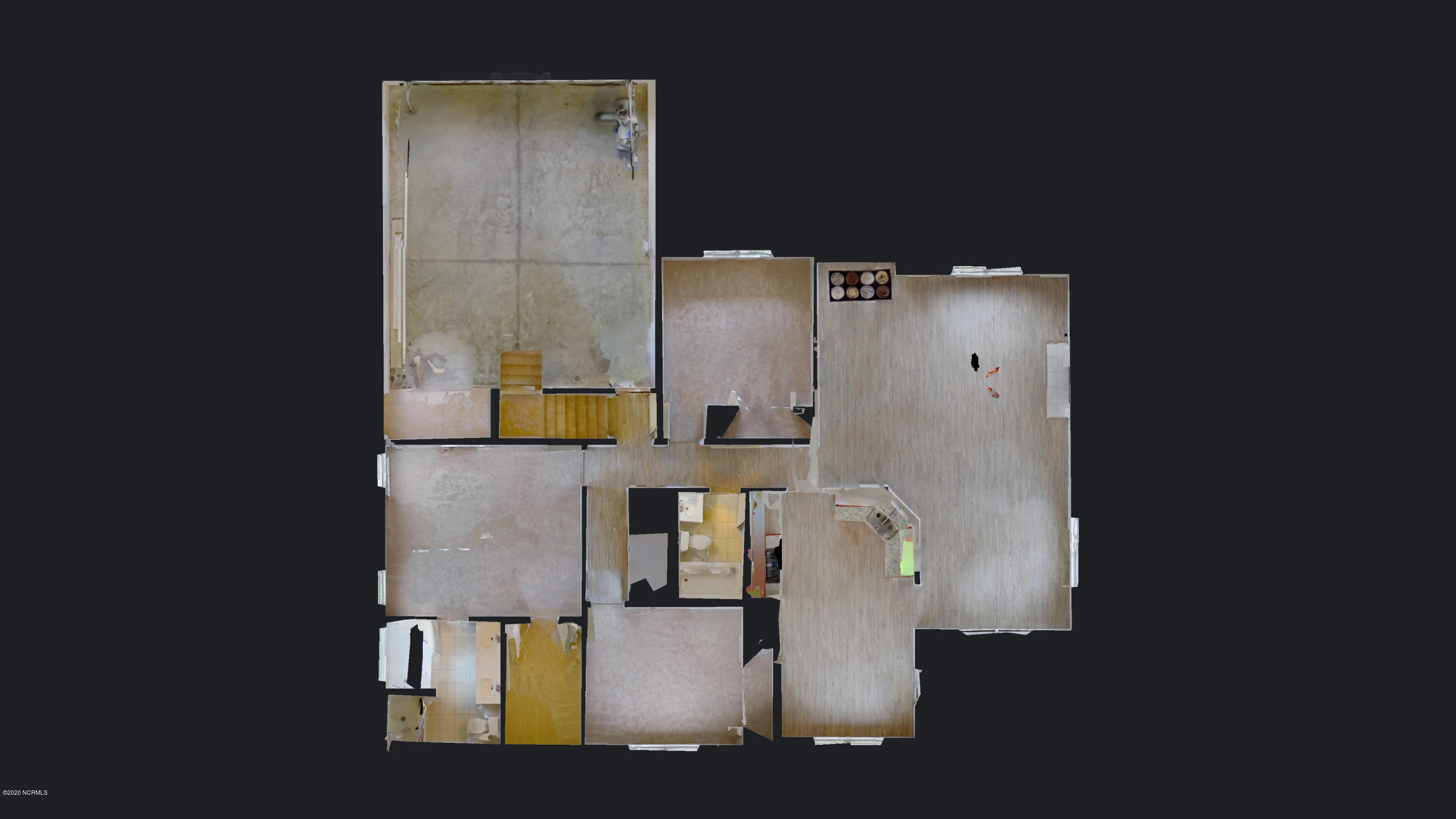 100550444 | Photo 24