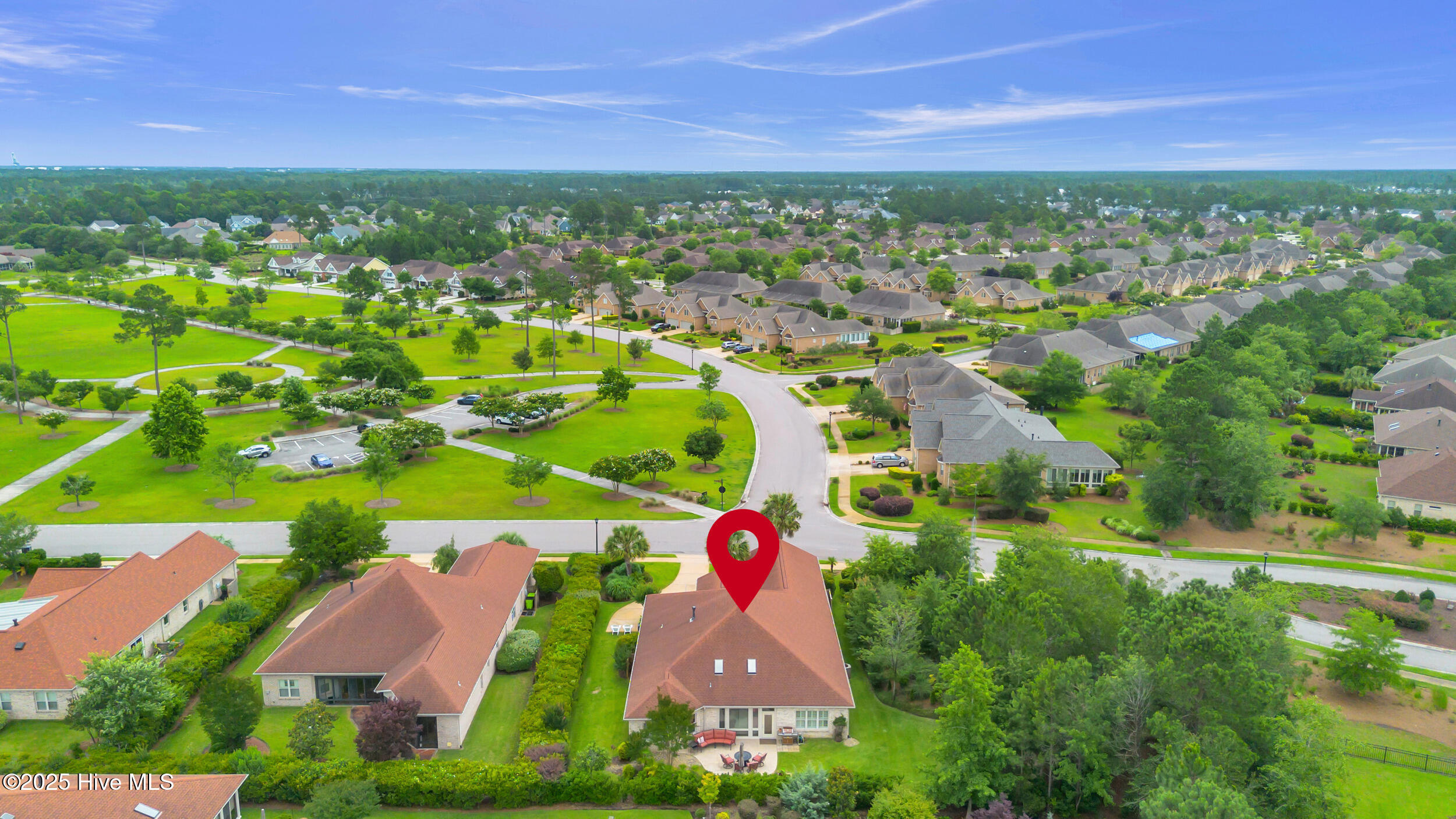 100533496 | Photo 52