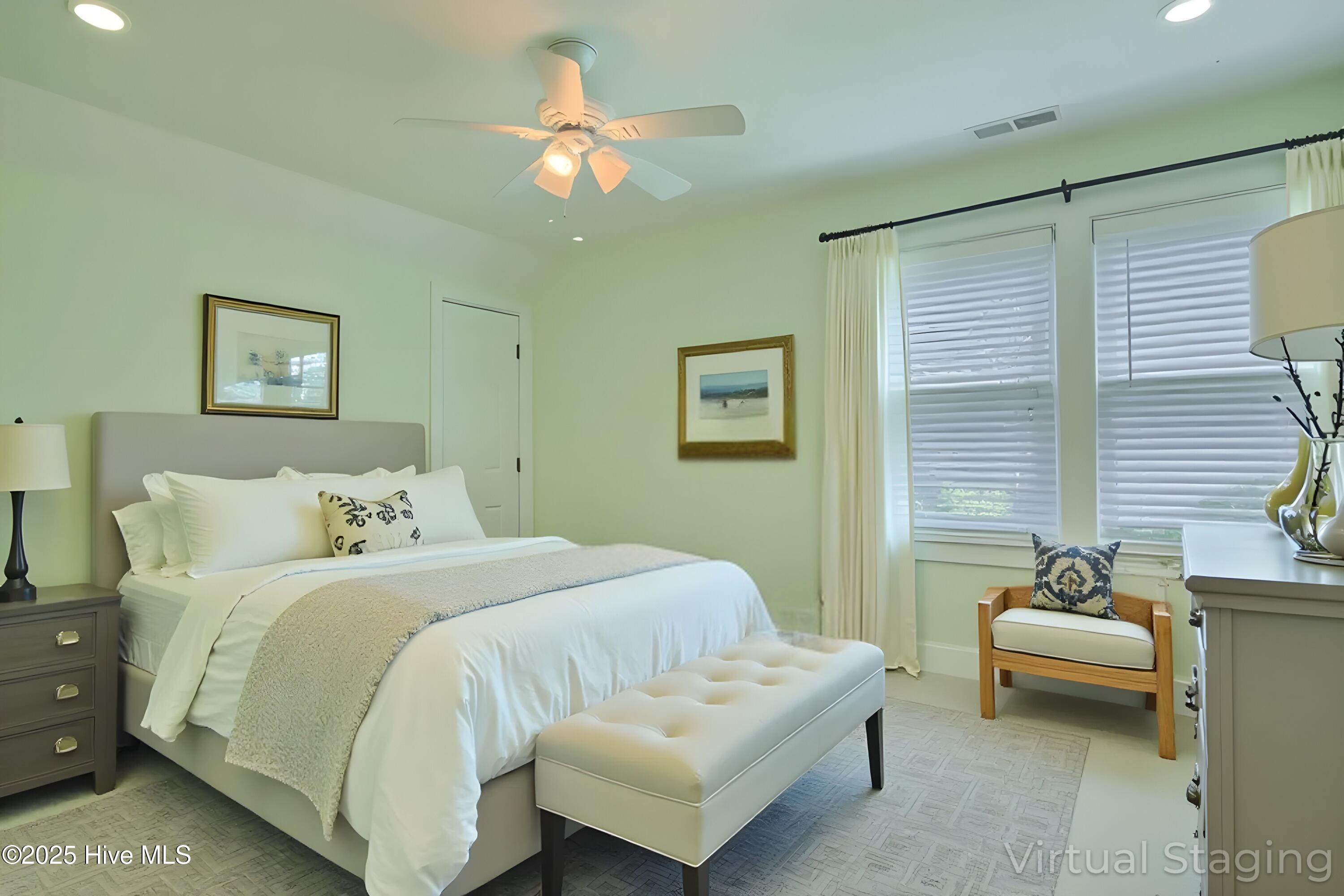 100515655 | Photo 30