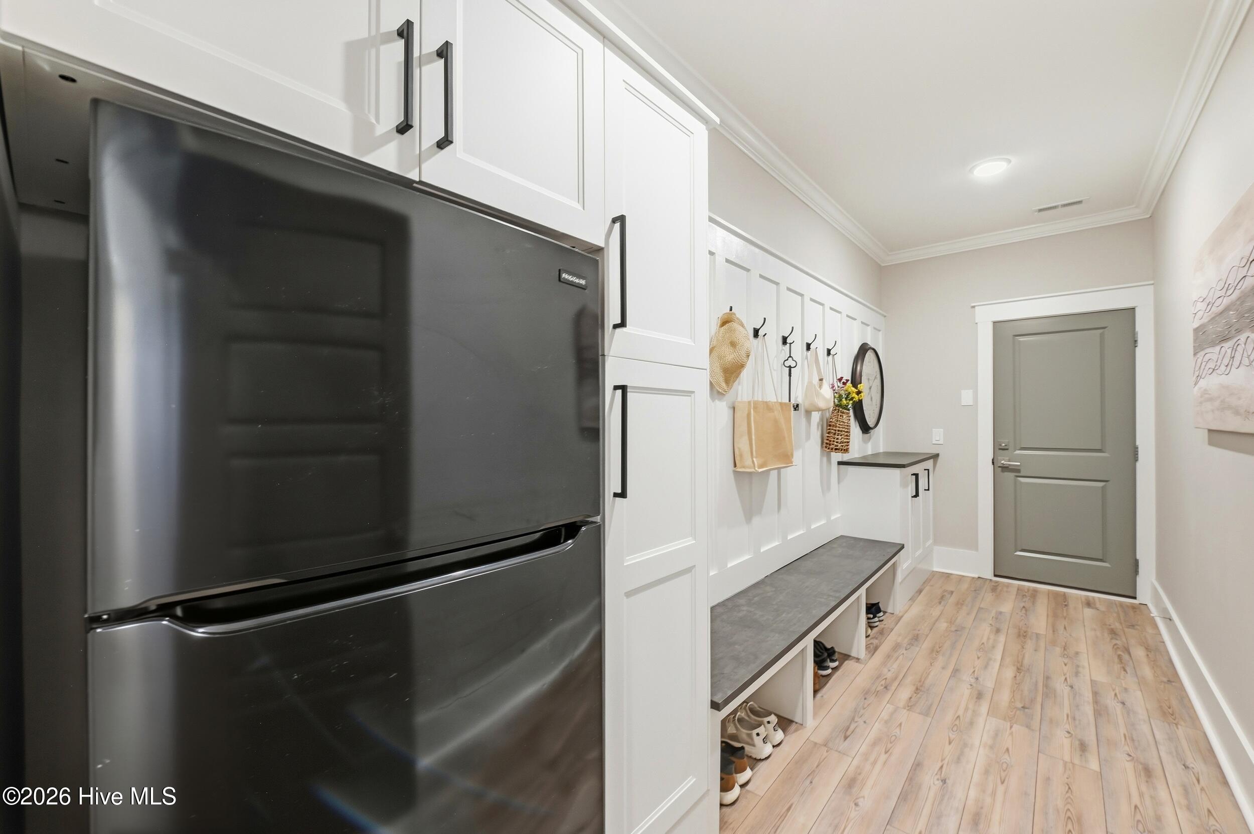 100555199 | Photo 34