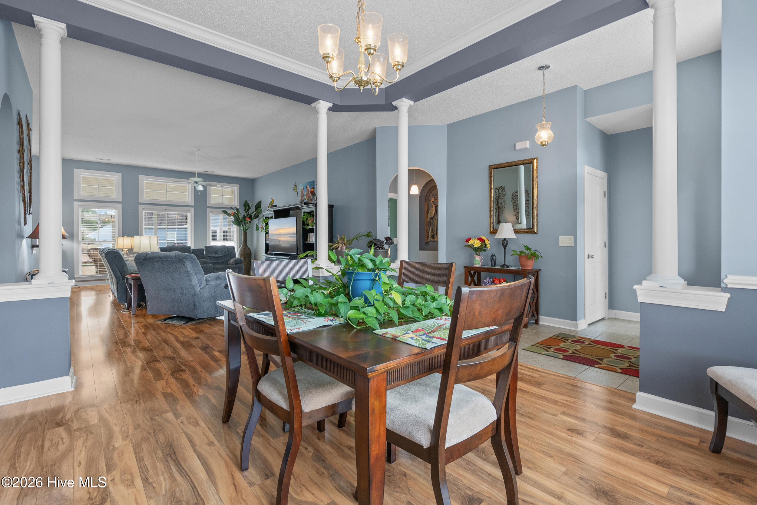 100558962 | Photo 15