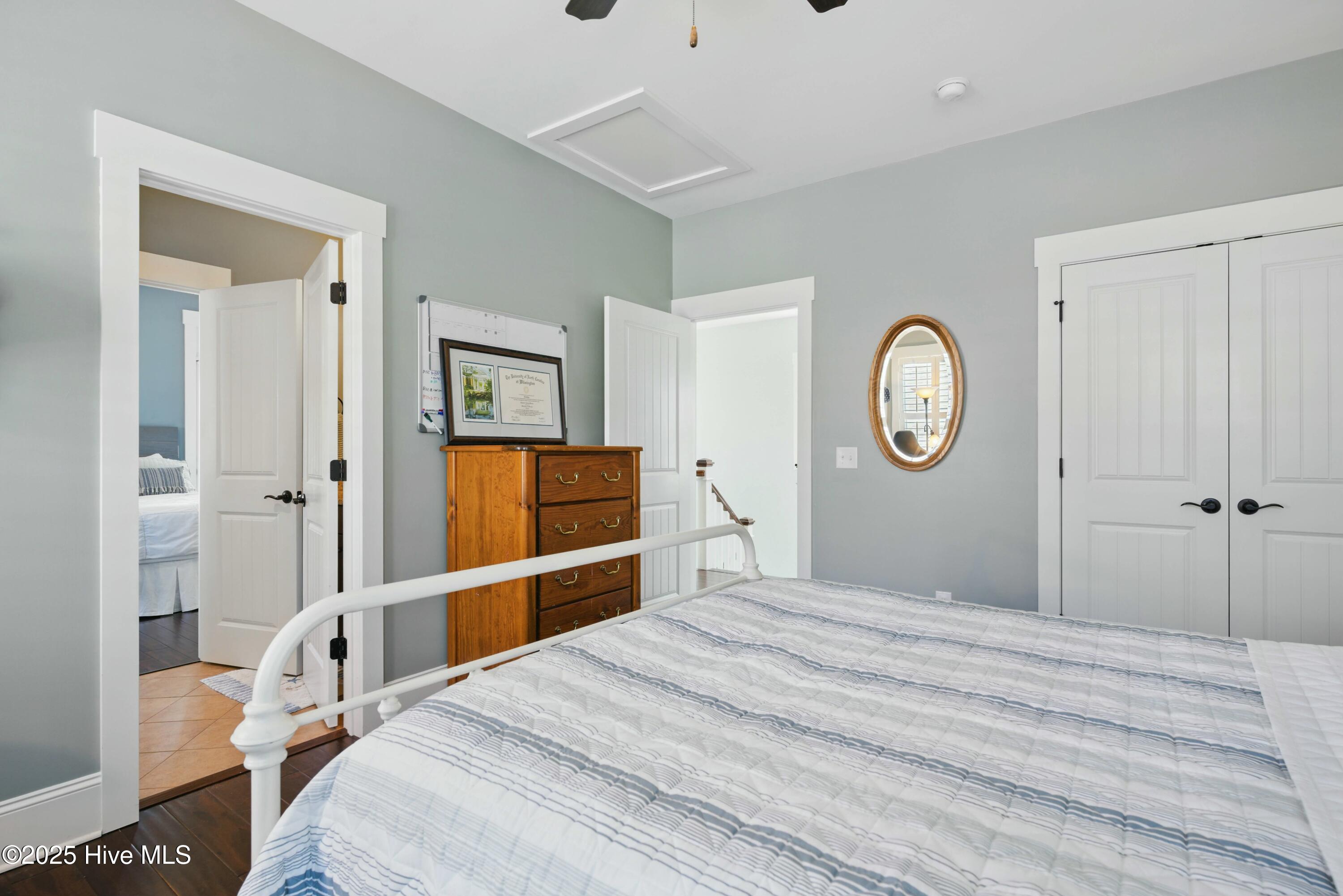 100503387 | Photo 29