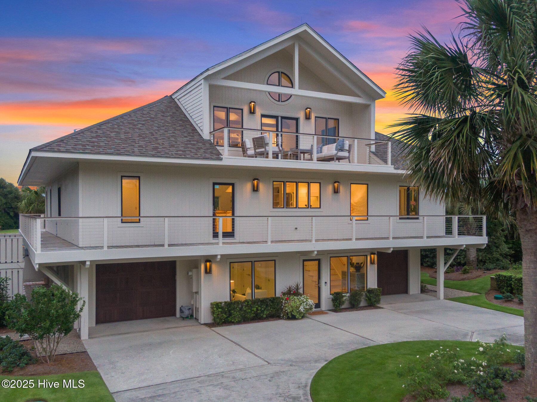 100530519 | Photo 72