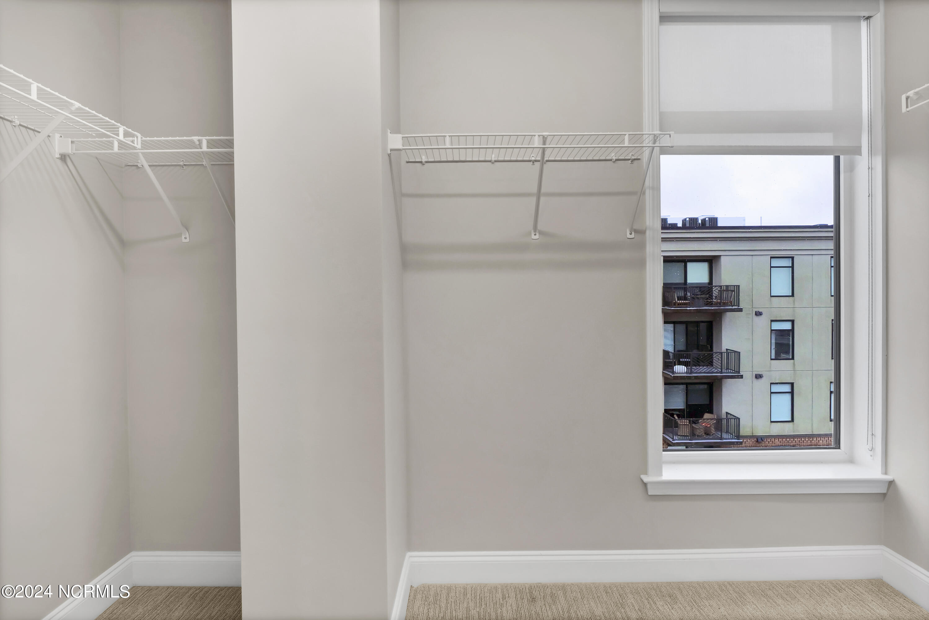 14 Grace Street 920, Wilmington, NC 28401 – photo 17: Walk-in Closet