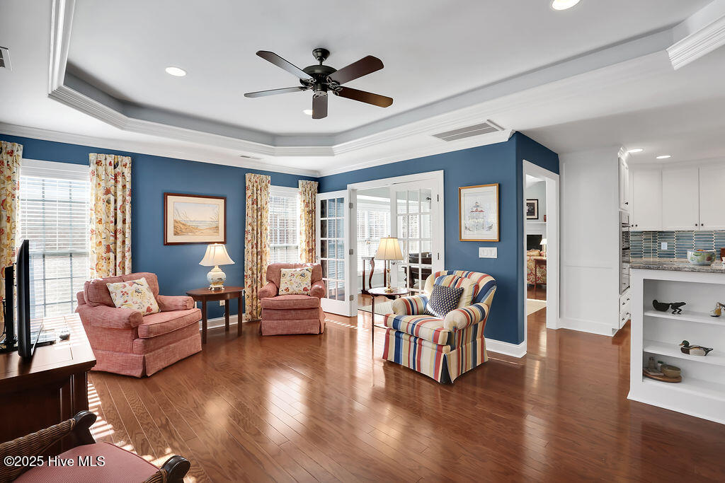 100544597 | Photo 12