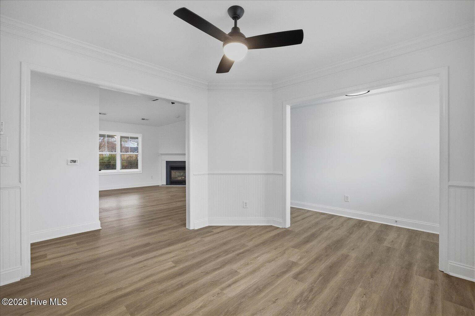 100557430 | Photo 13