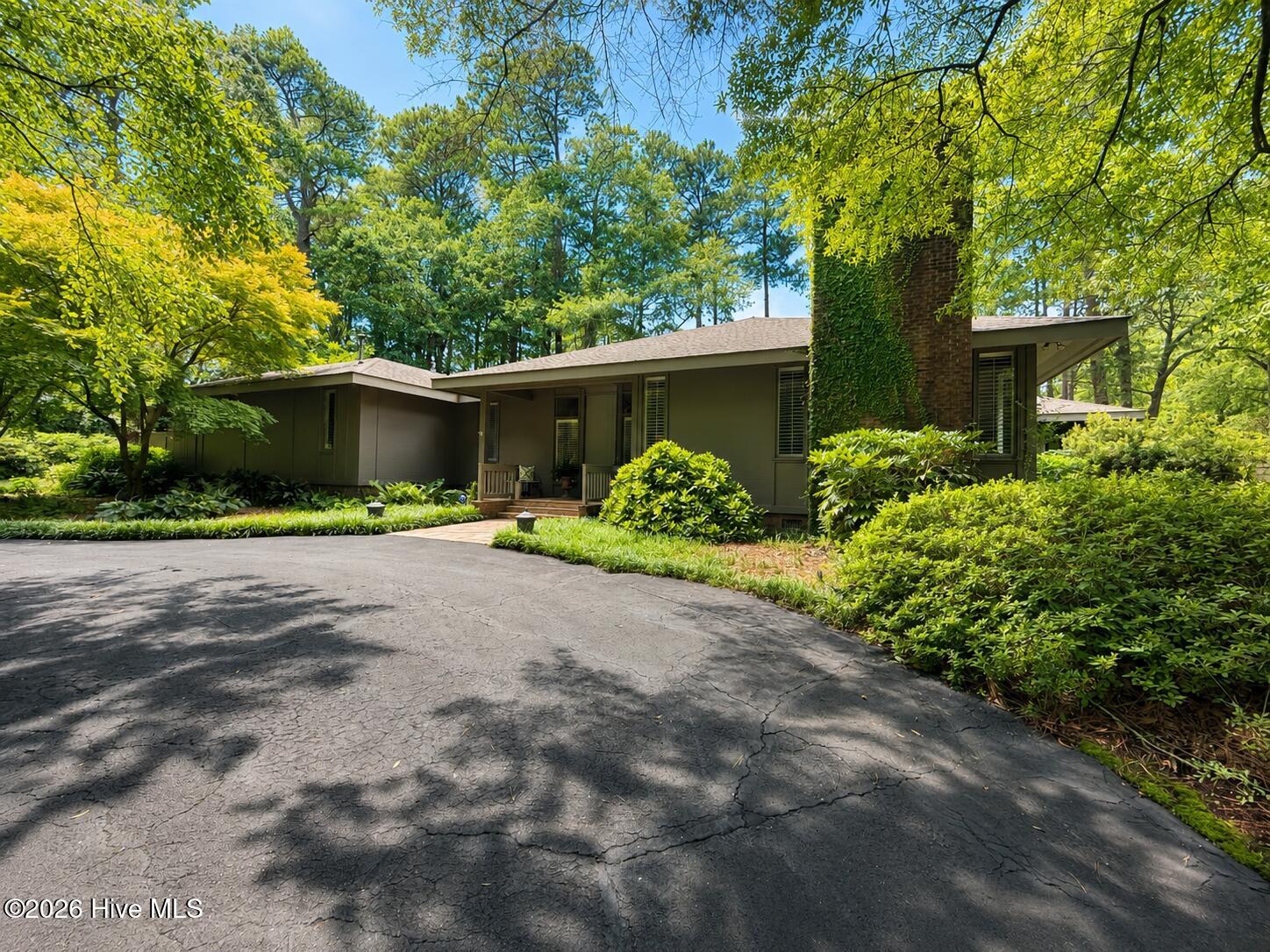 Exterior photo of 1141 Woodland Drive NW, Wilson, NC 27893. MLS: 100588635