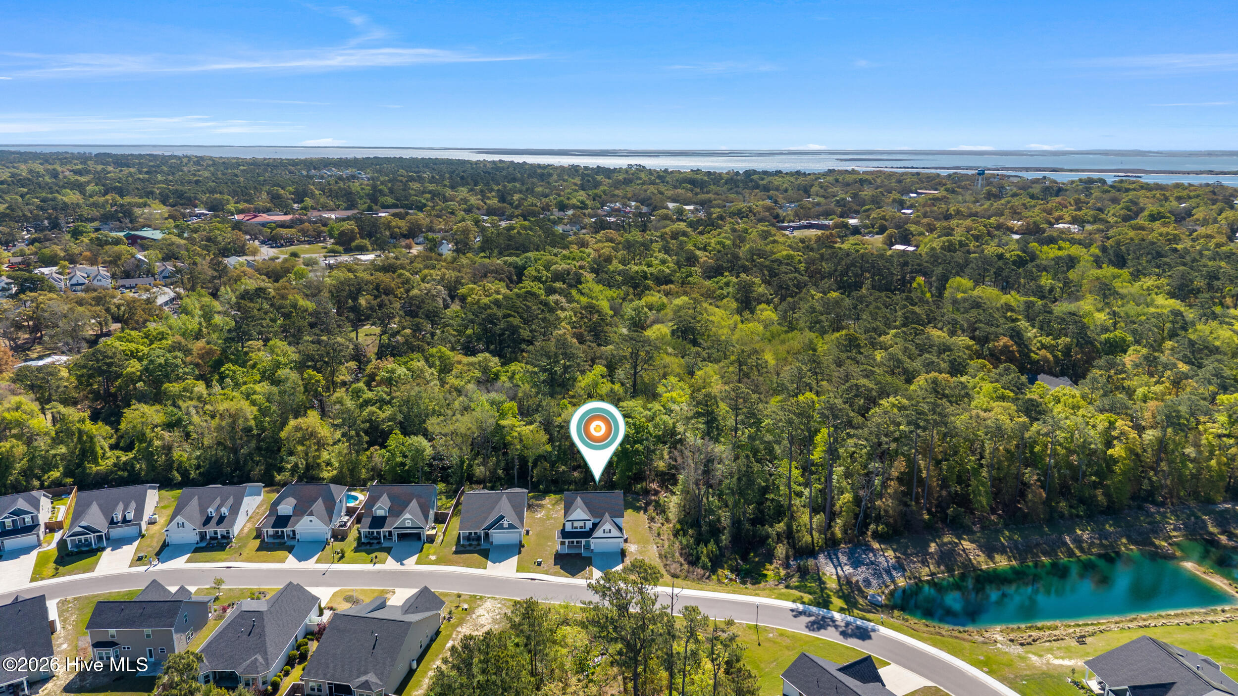 100535849 | Photo 35