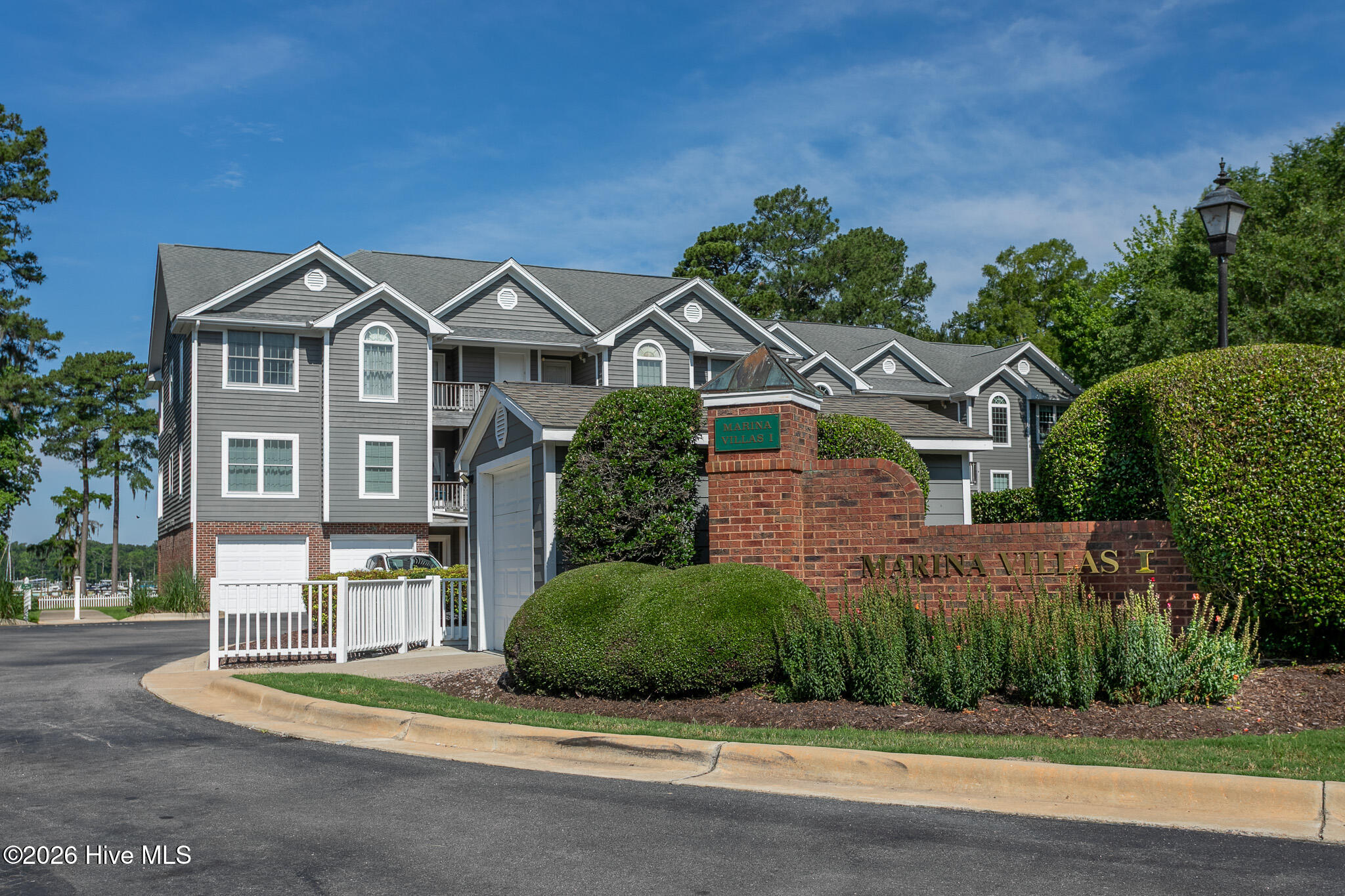 Featured listings