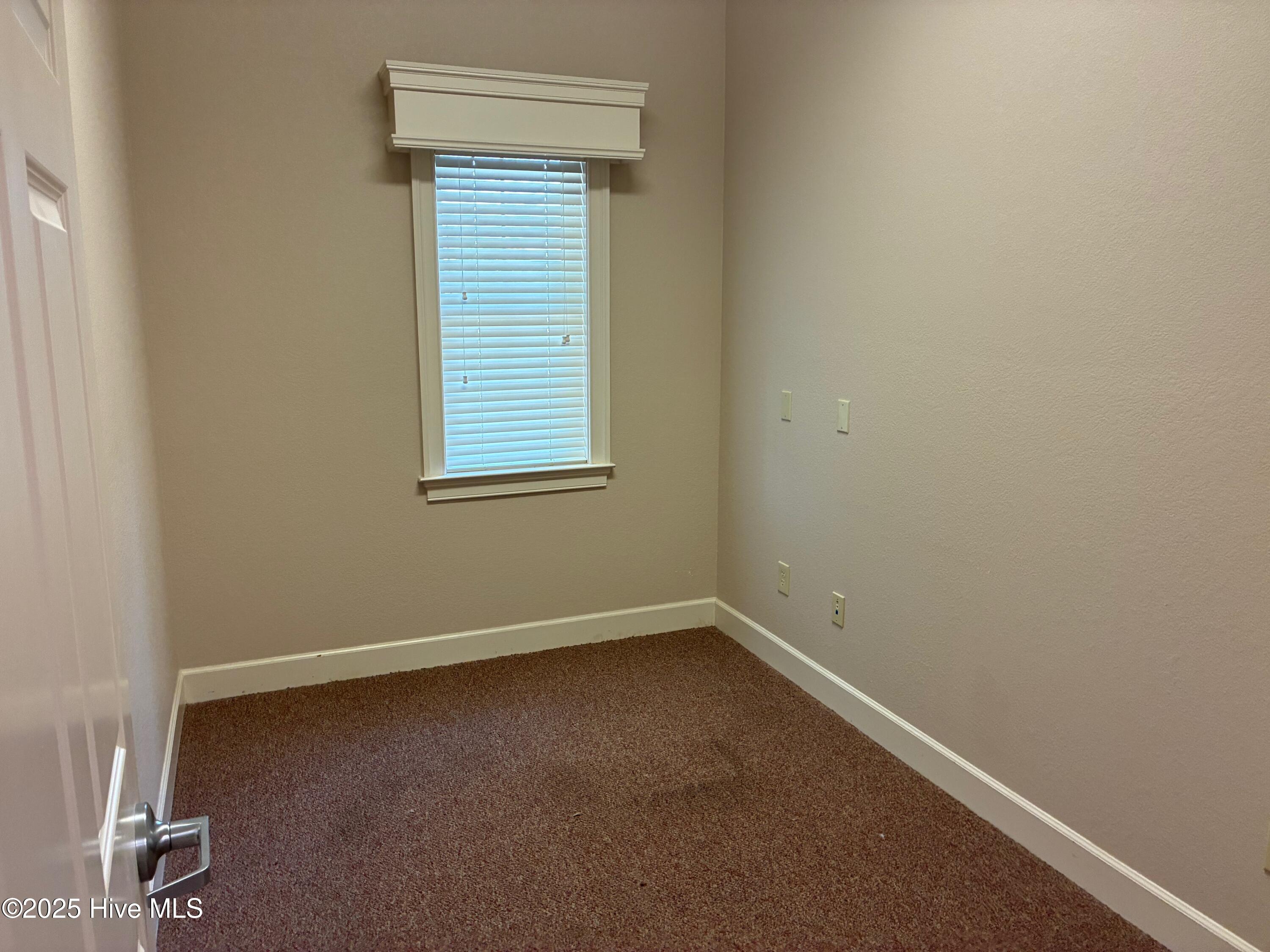 1880 W City Drive, Elizabeth City, NC, 27909