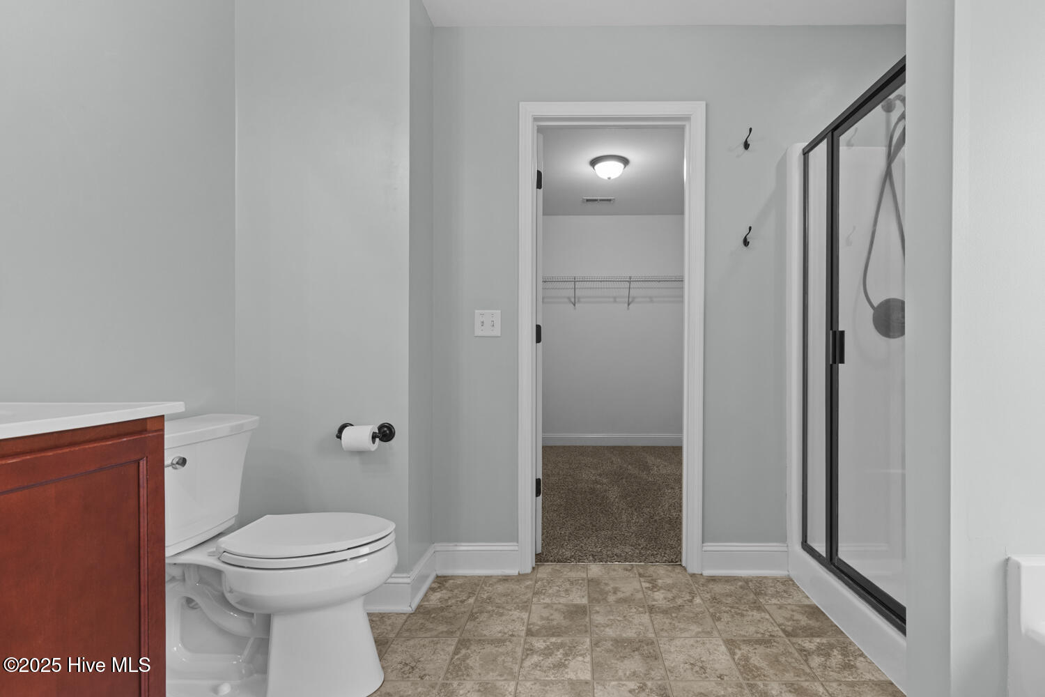 100507776 | Photo 32